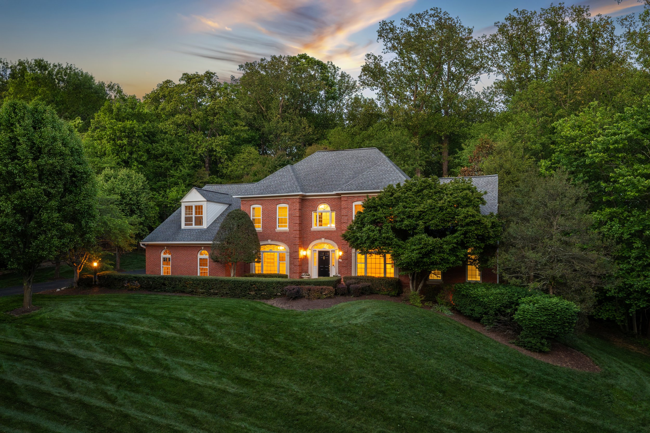 2487 Oakton Hills Dr TWI-0003.jpg