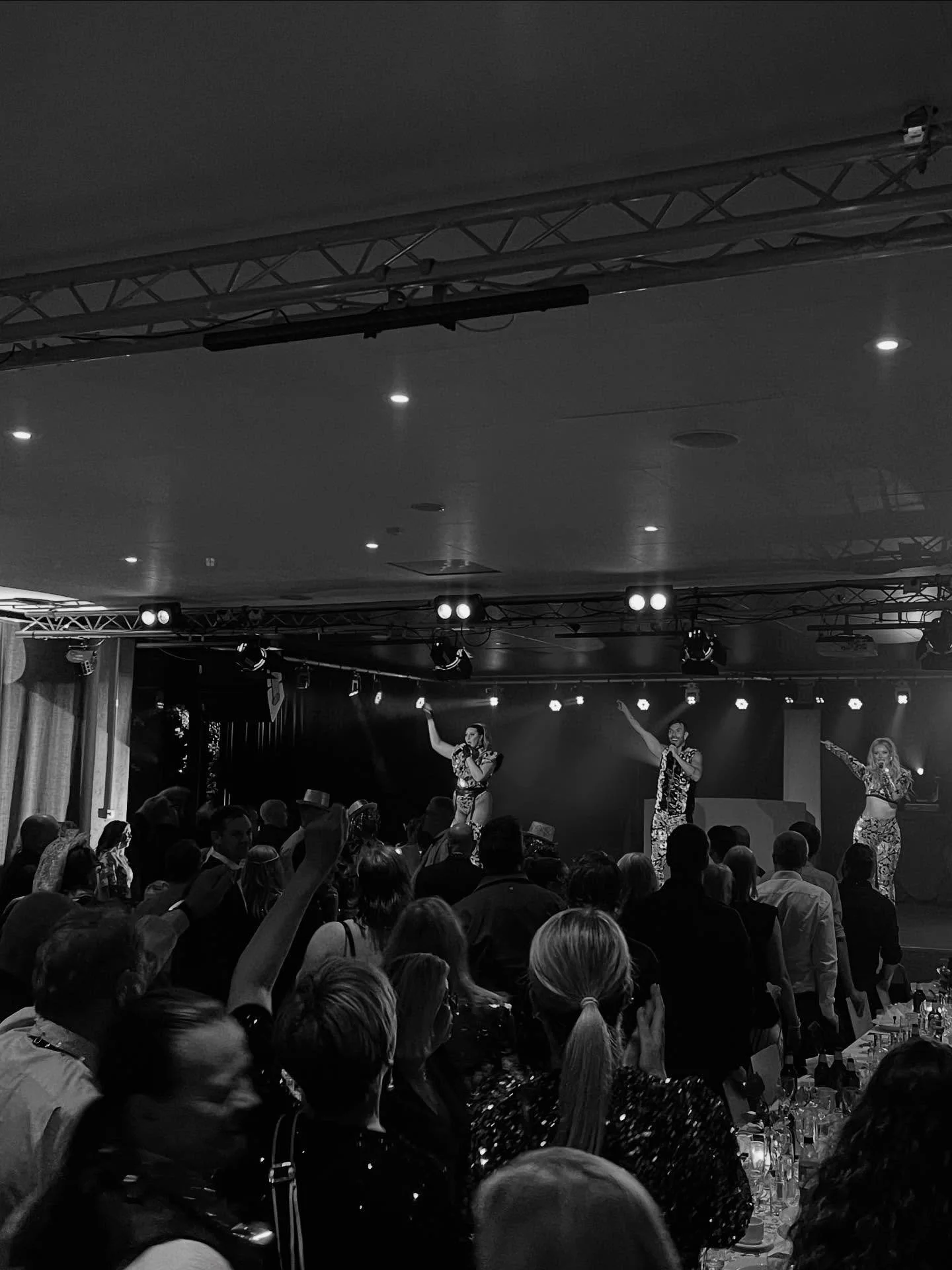 Flisakongressen ig&aring;r kv&auml;ll. 🫶🏼 Tack ska ni ha, vilken kv&auml;ll med dinner show och DJ! ❤️&zwj;🔥