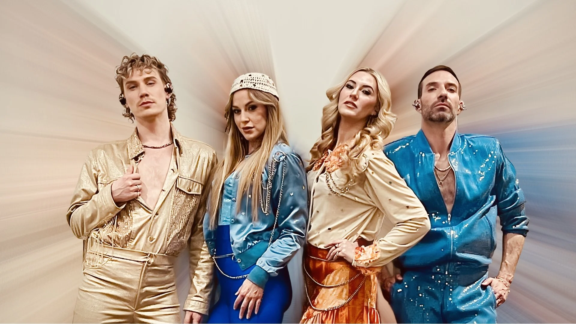 Abba tribute show med Le Crash