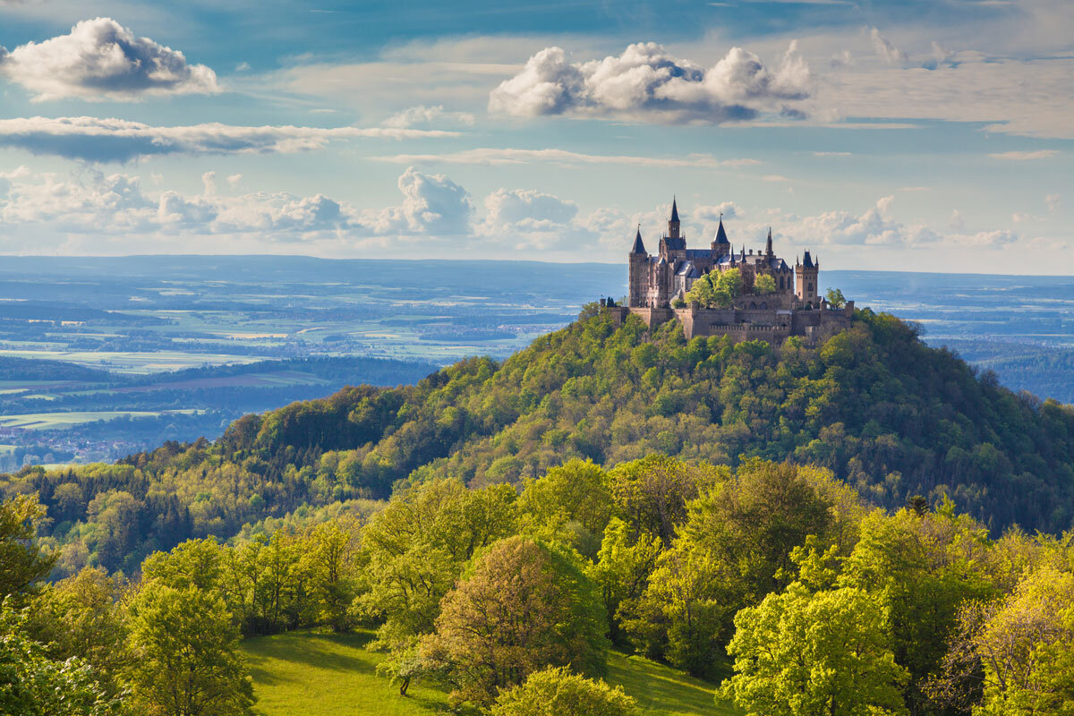 German-Castle-Header-Hohenzollern-castle.jpg