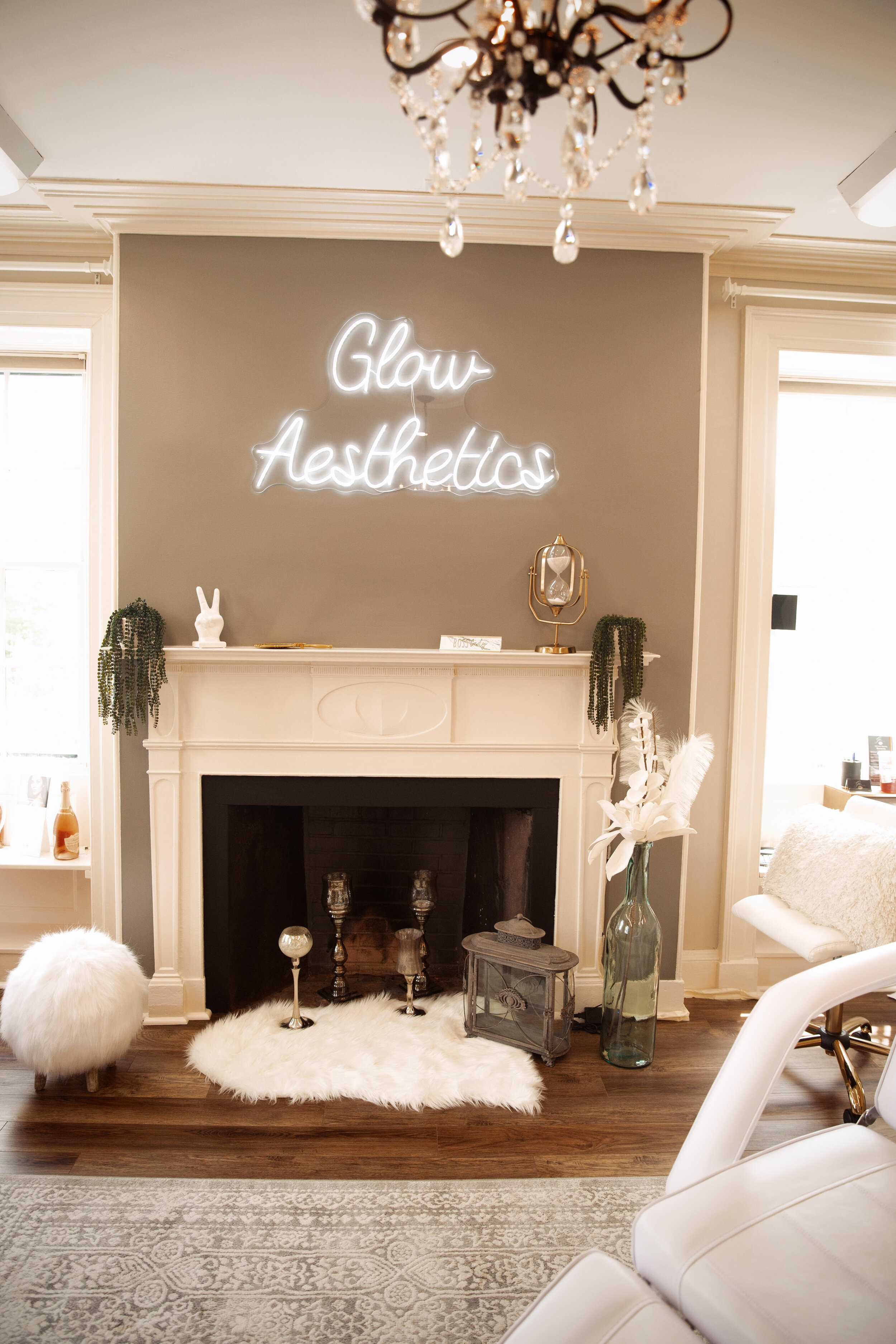 40+ Lovely Glow Aesthetics Medical Spa Photos