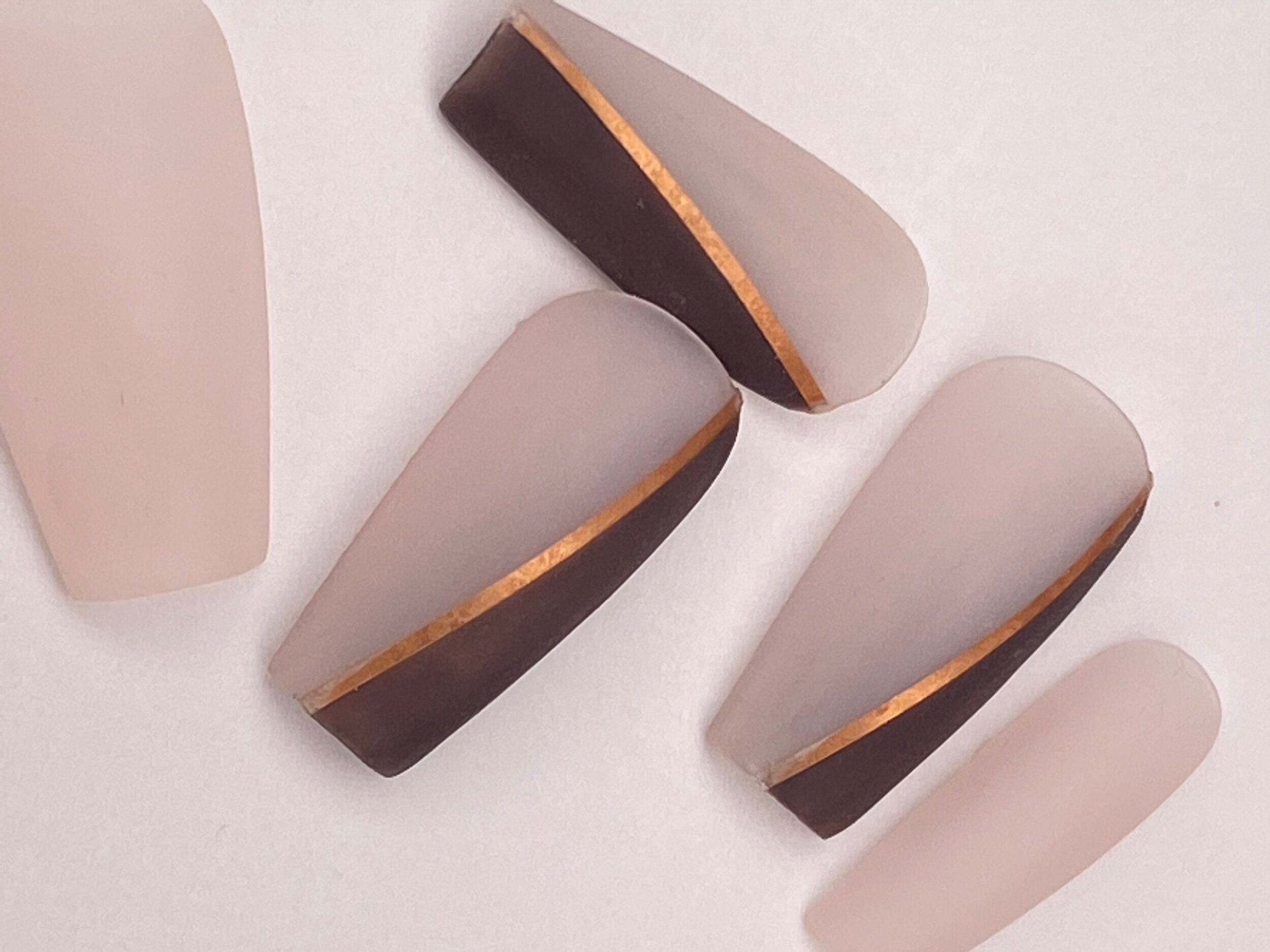 0E176E1C-80ED-46A8-9E90-F0FBD99C1B39