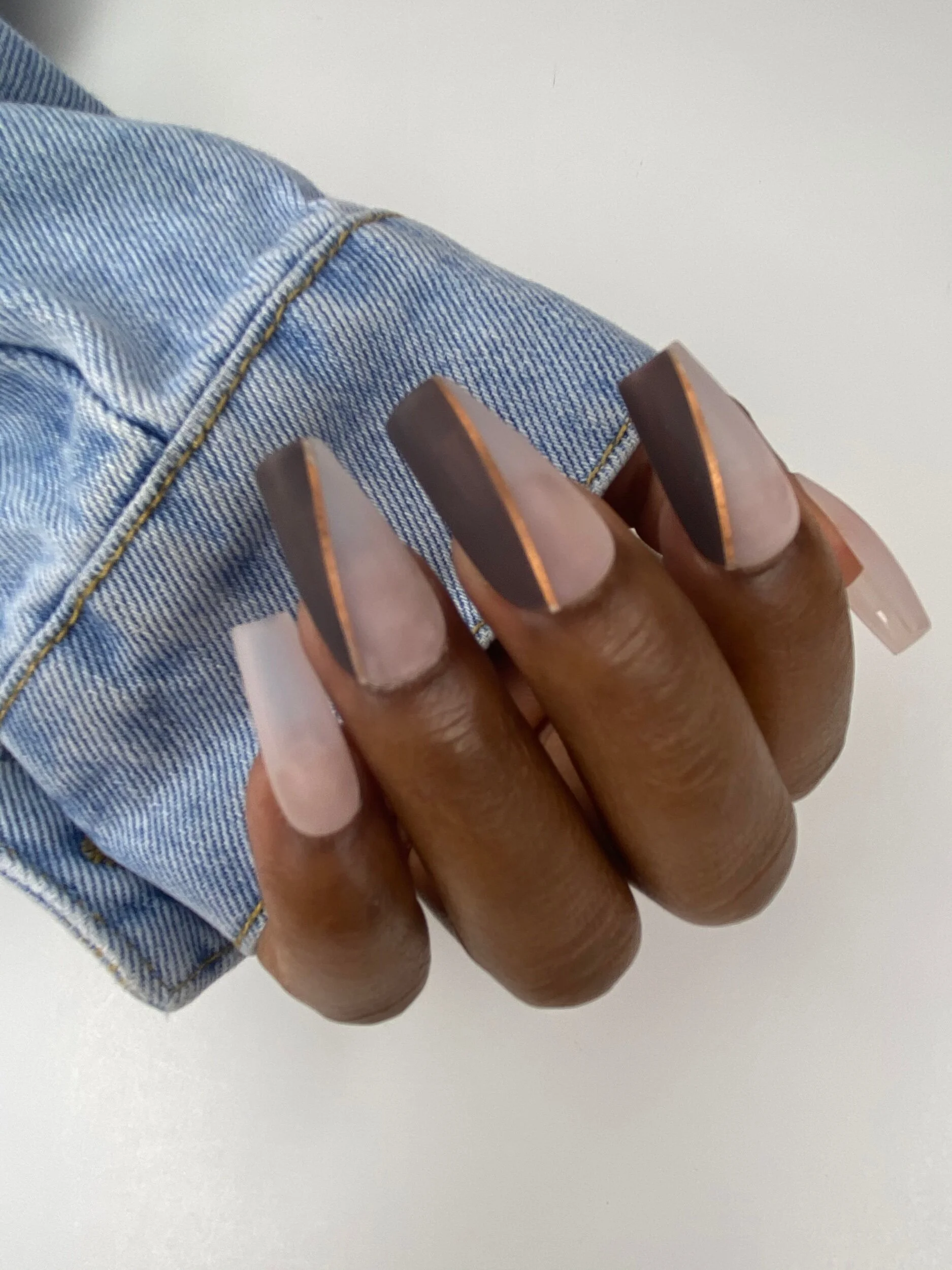 CDF1BDF5-FDC5-4B16-BB5B-8CF578628066