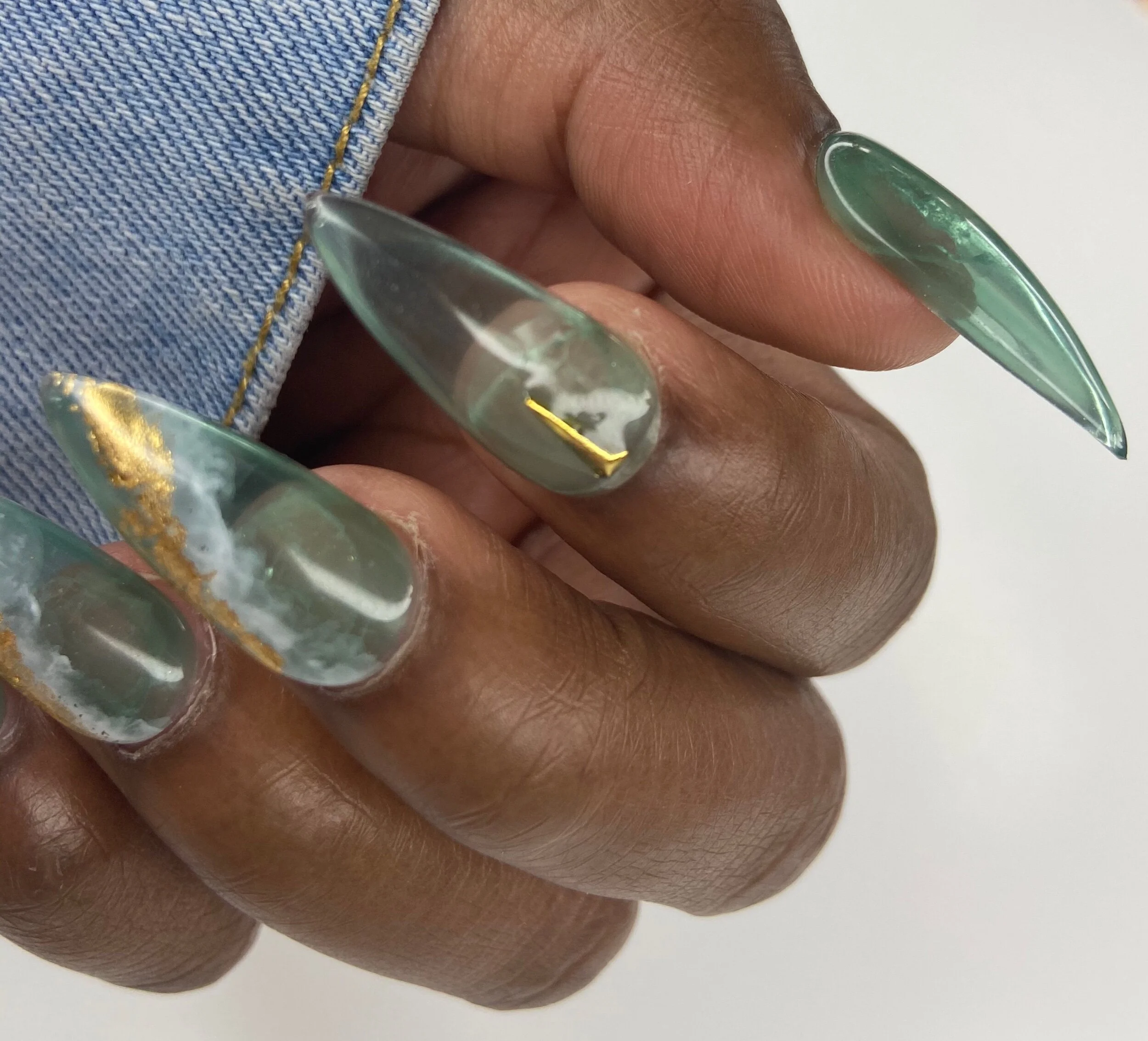 6FCB8002-E7D6-4151-89B2-8F9C30EC7299