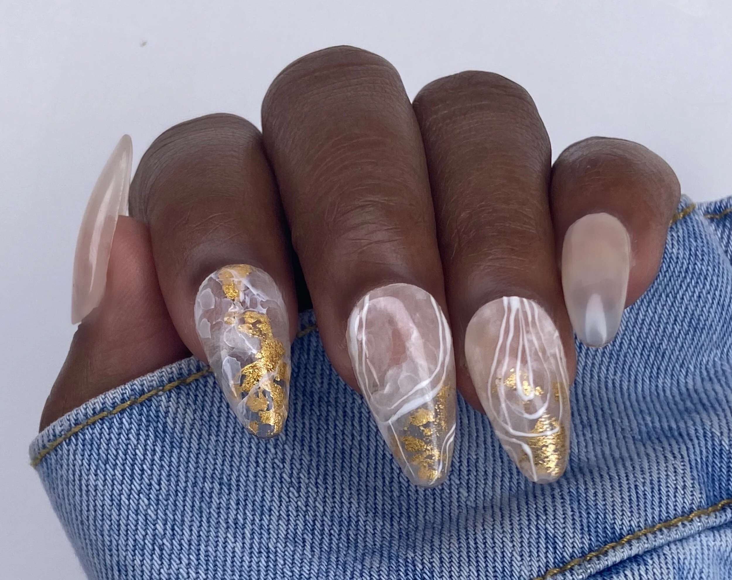 28B8568F-950E-40D3-A1ED-658122C6D844