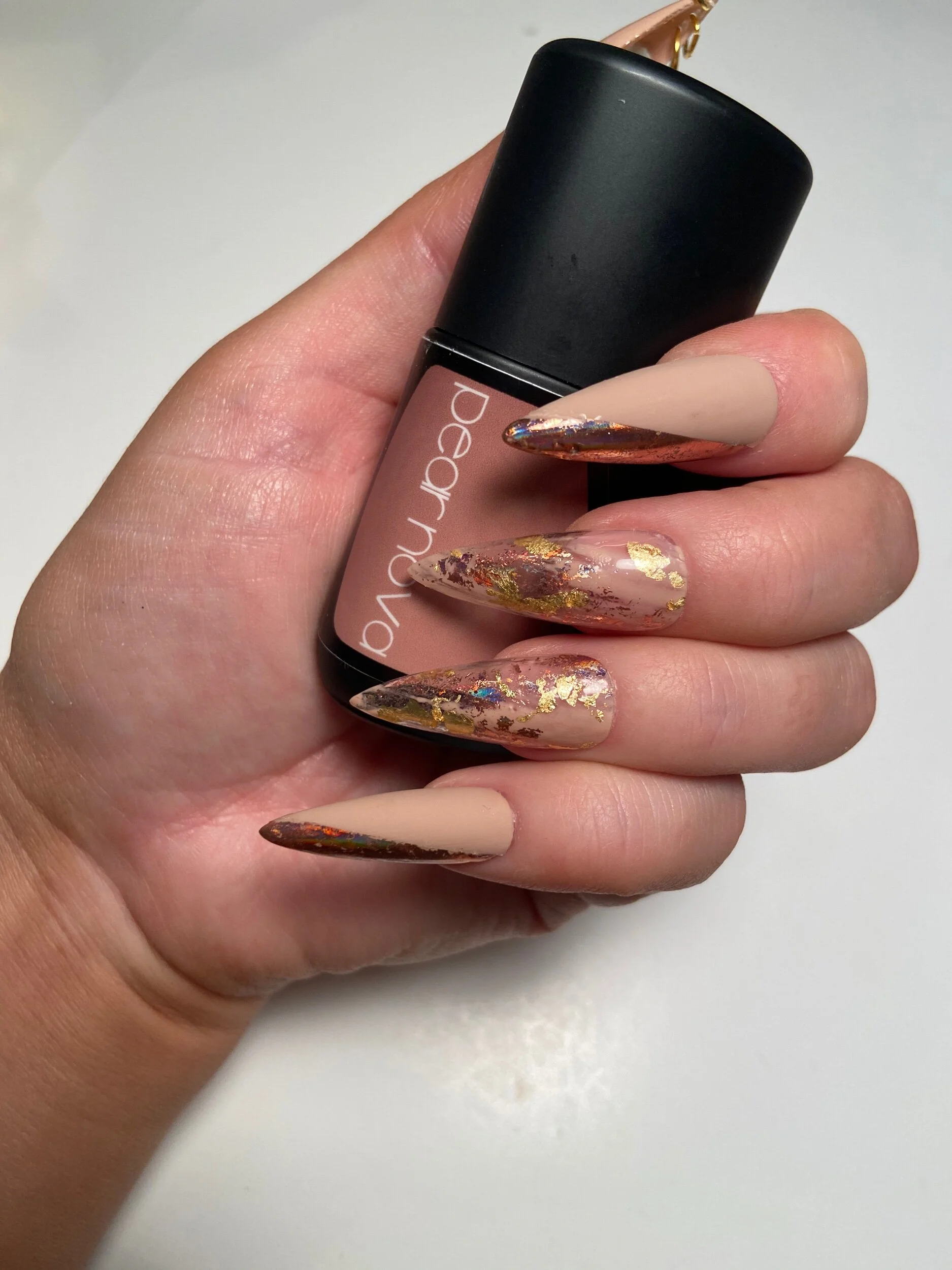 08228F60-6F51-4737-B0A8-9E42E2B06782