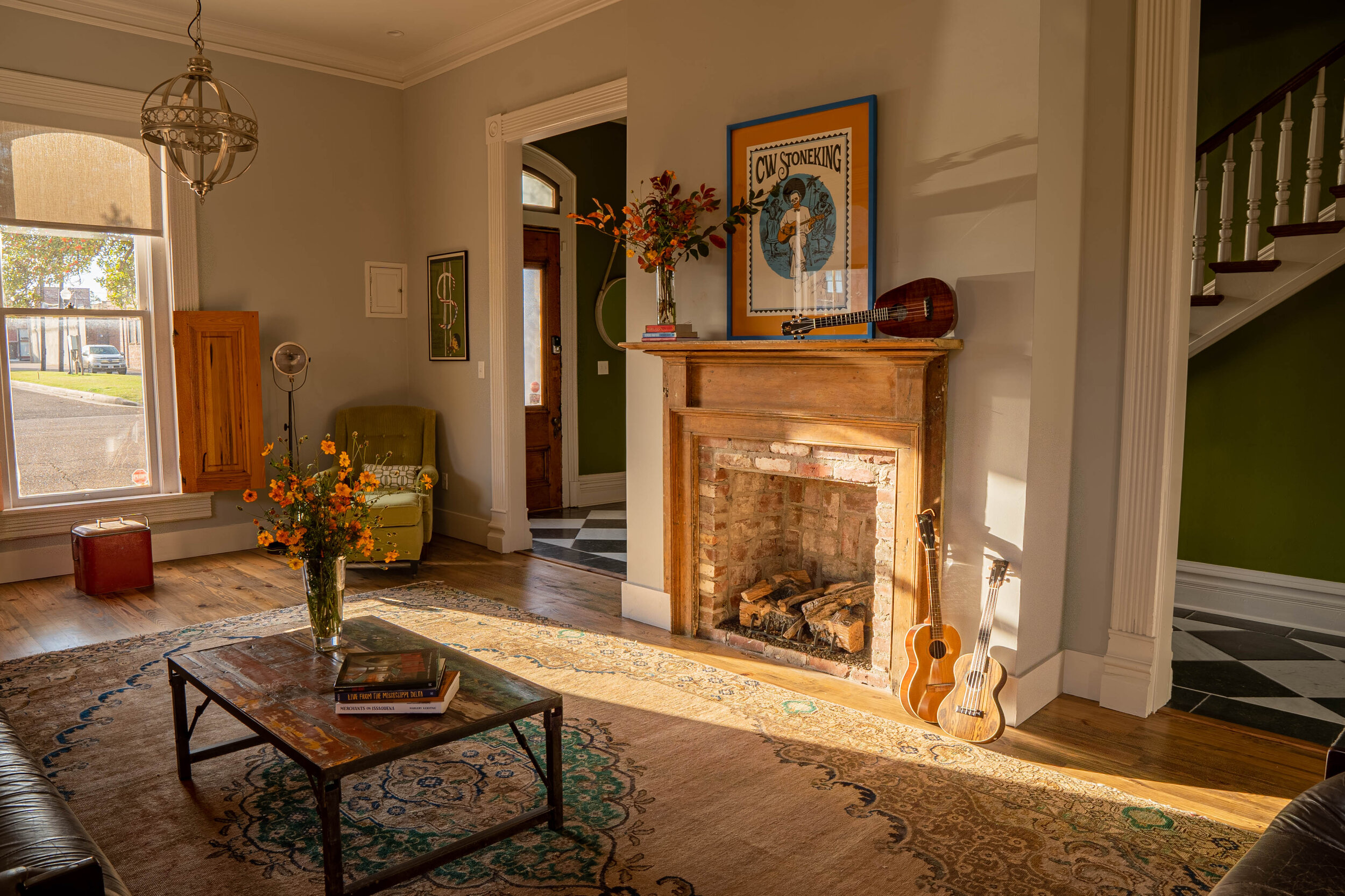 Pink House: Living Room