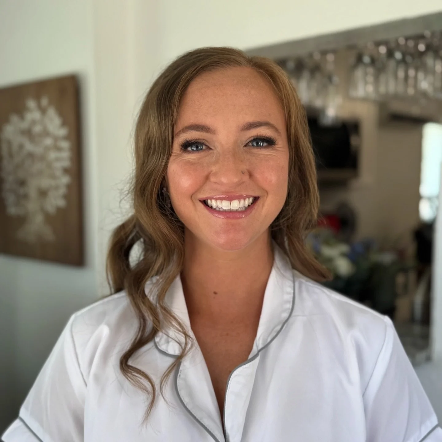 ✨That almost married energy✨ soft, glowy &amp; timeless hair and makeup for this lovely lady!
.
.
#bridalmakeup #bridalglow #coloradomakeup #bridegettingready #softglambride