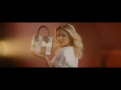 Michael Kors- MK On The Move