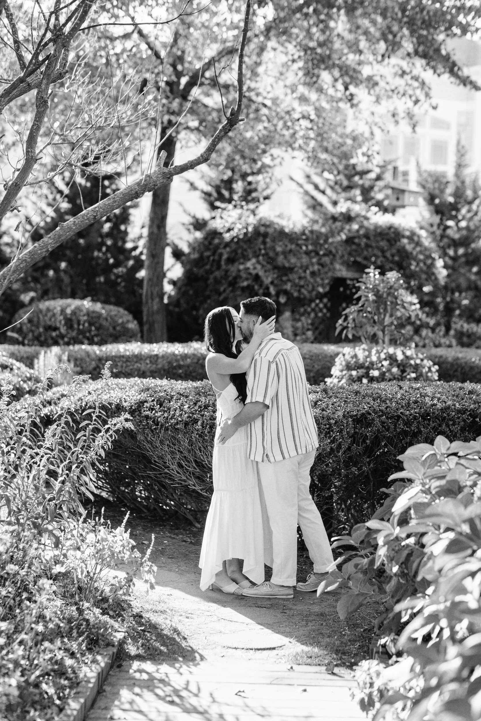Wildwood NJ waterfront-engagement picturesE-Session-68grey.jpg
