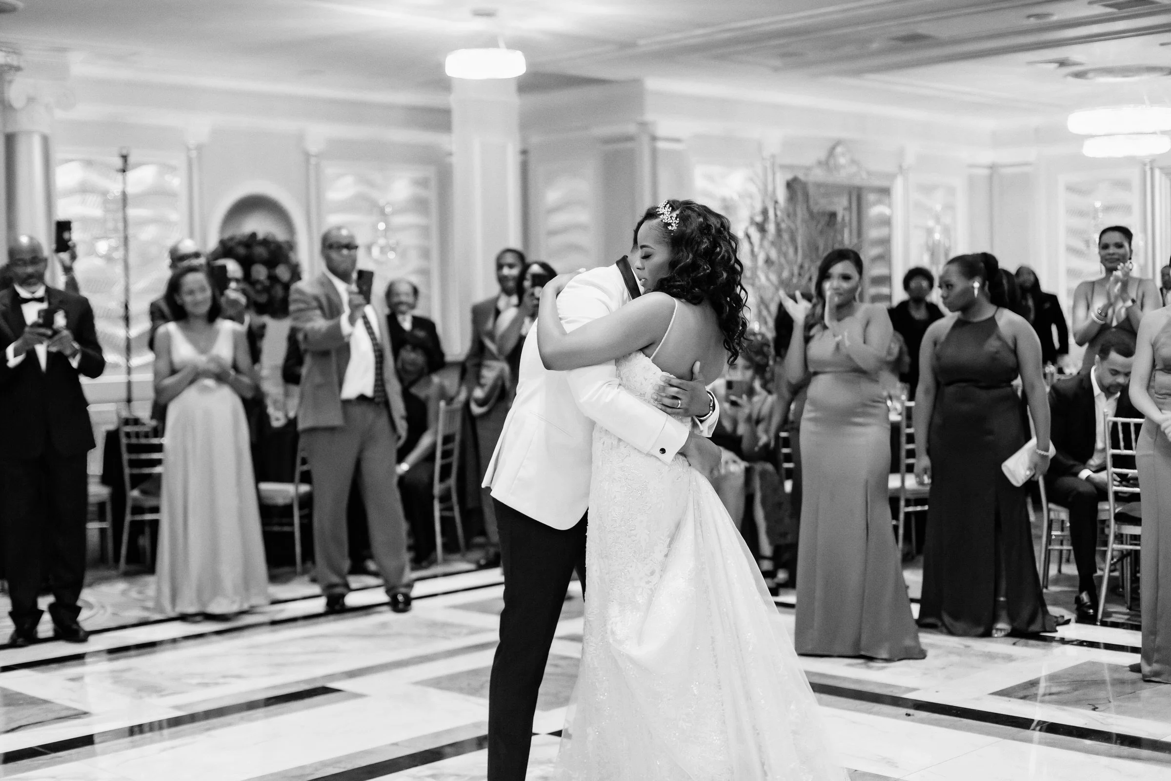 AlyssaandJonathan-684gray.jpg