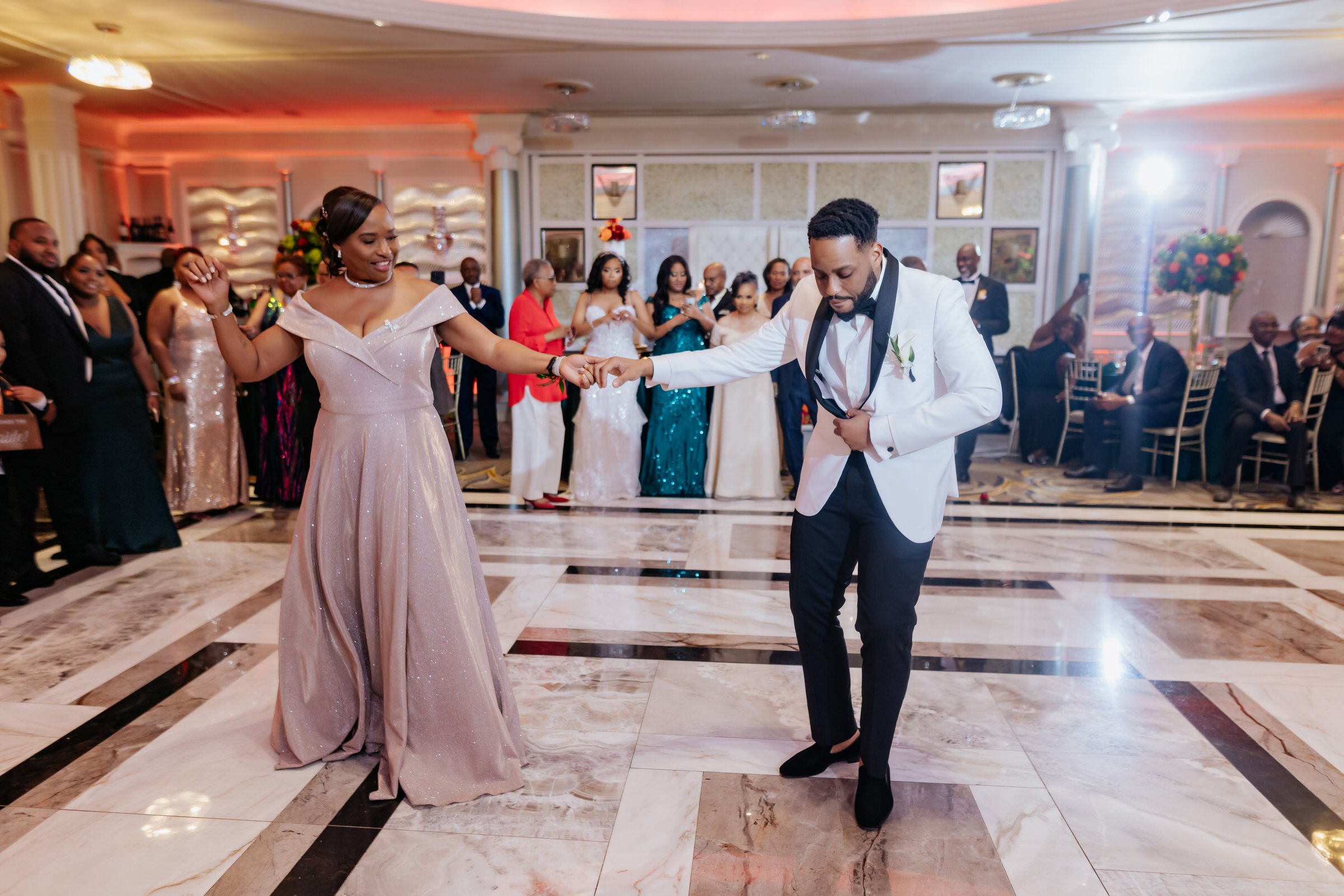 AlyssaandJonathan-696.jpg