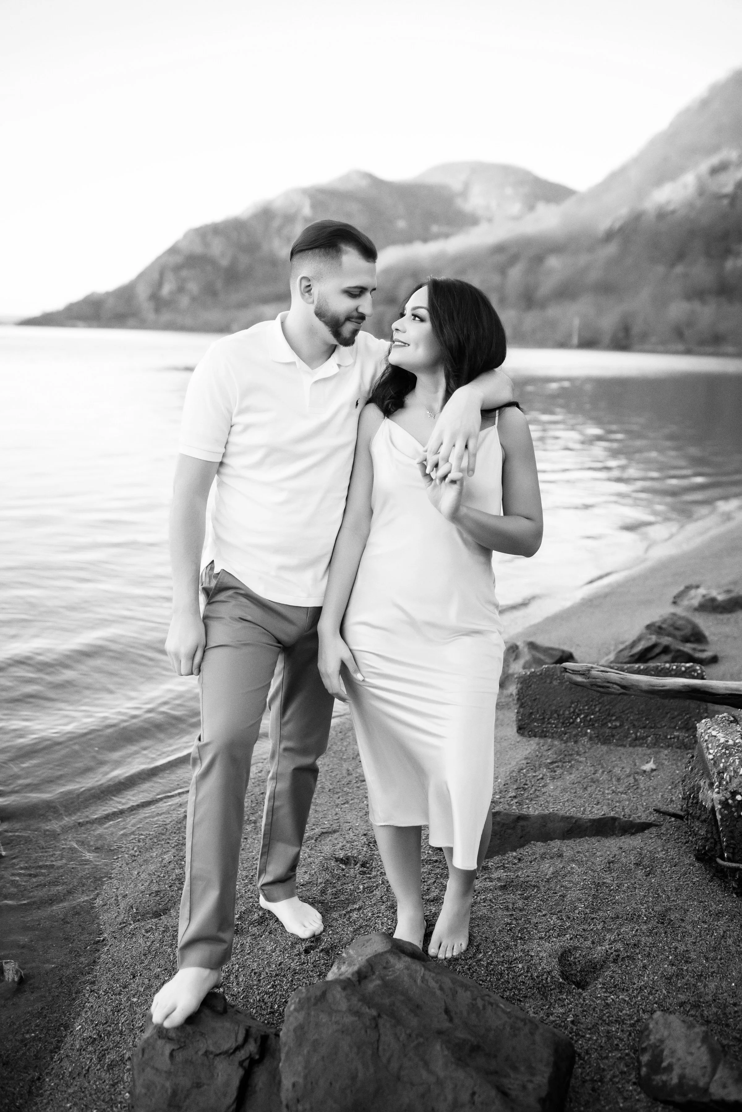 Geraldine&ErickEngagement-69gray.jpg
