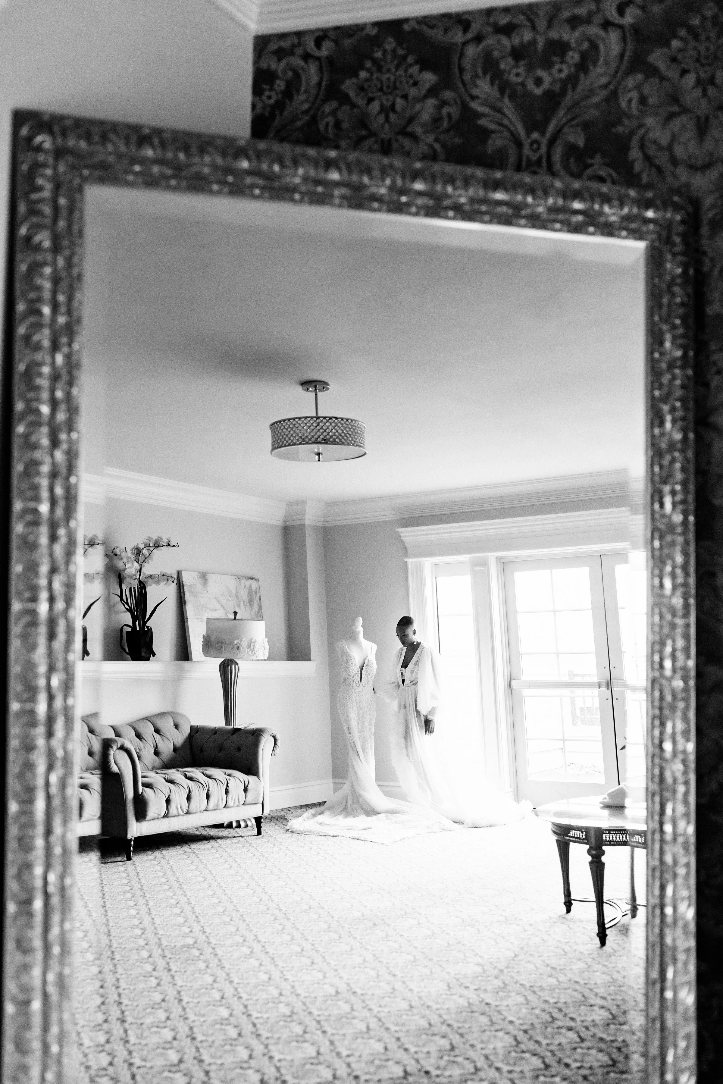DeandraandByron-208gray.jpg