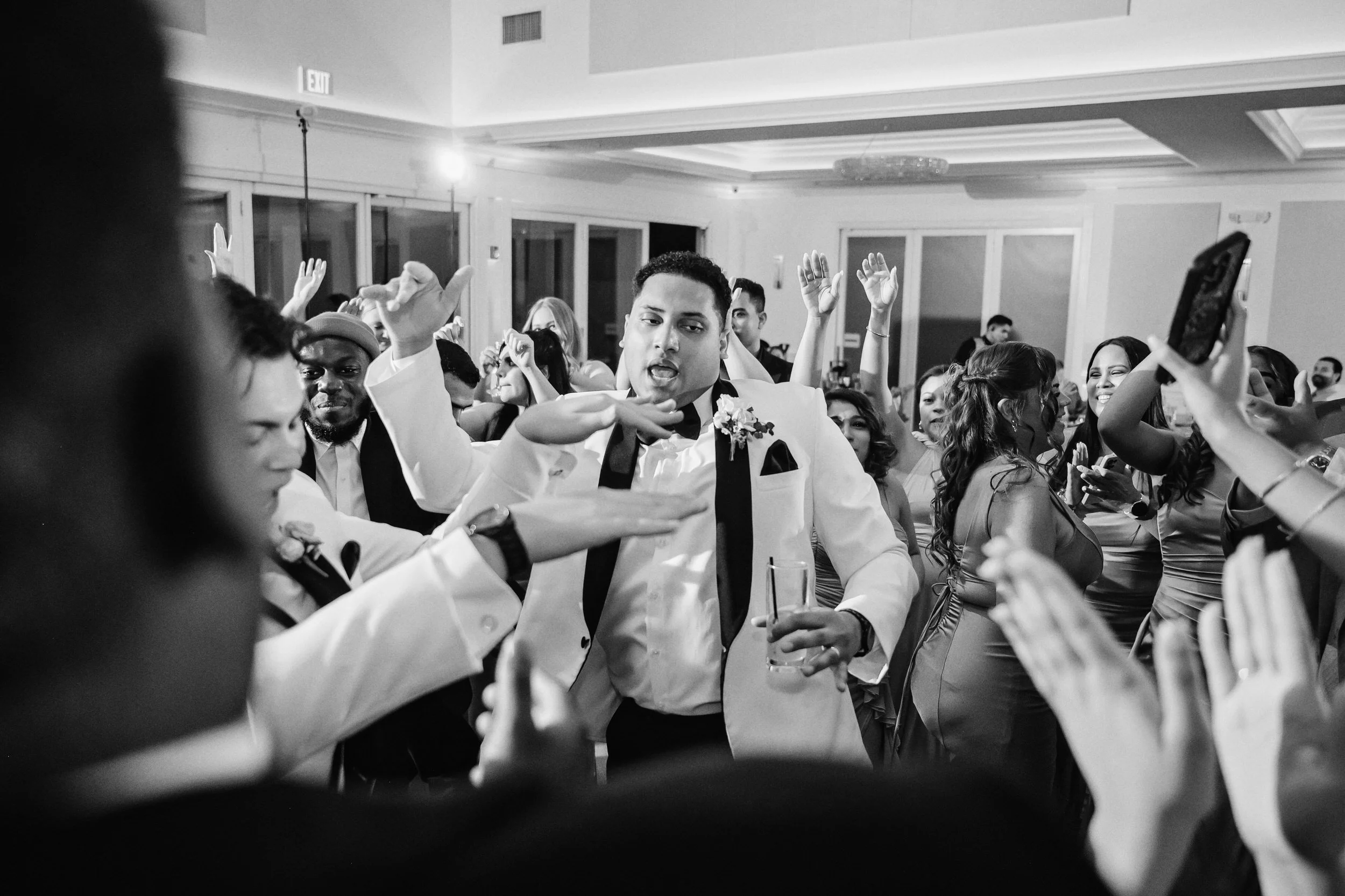 Brea Brook Valley-Wedding-New Jersey-1063grey.jpg