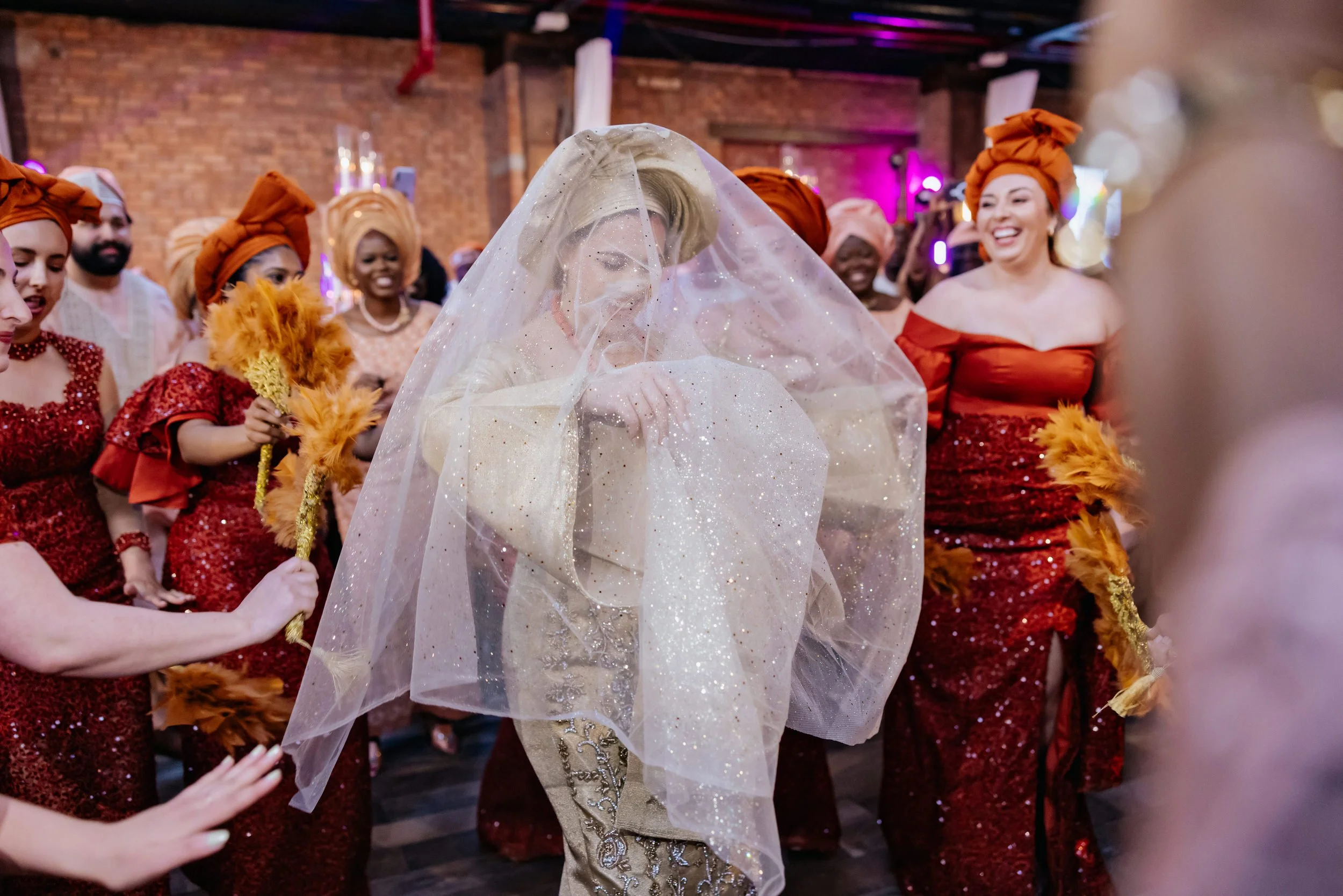 Wedding-photography-26 Bridge-BK Venues-Brooklyn-700.jpg