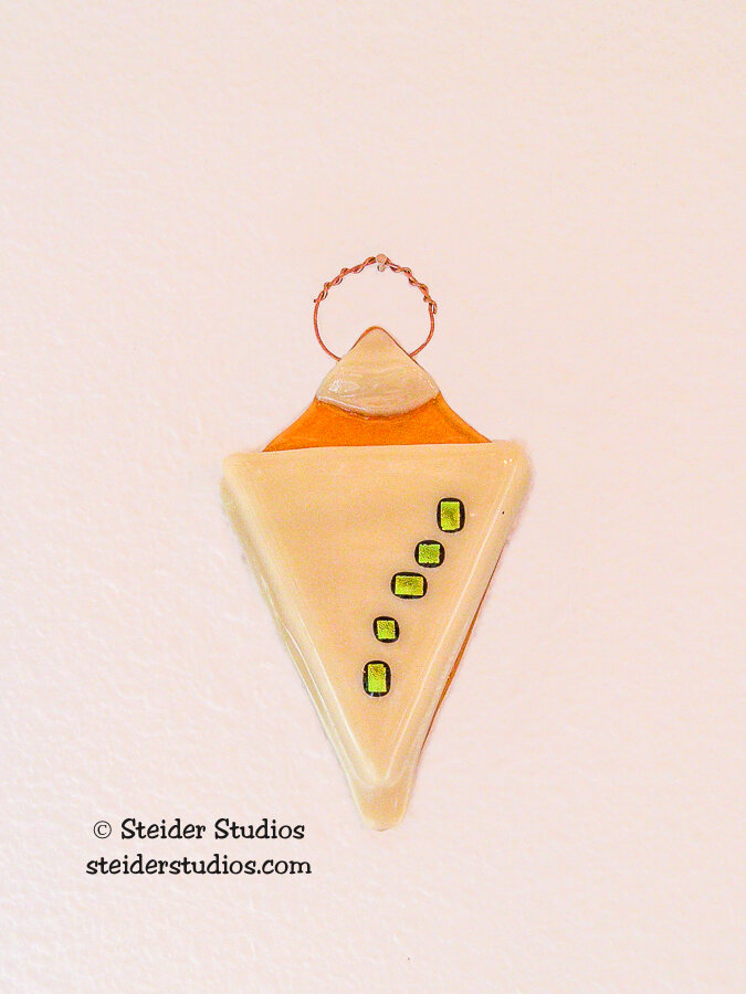 Steider Studios.PV.MiniDia.Van.Amb.jpg