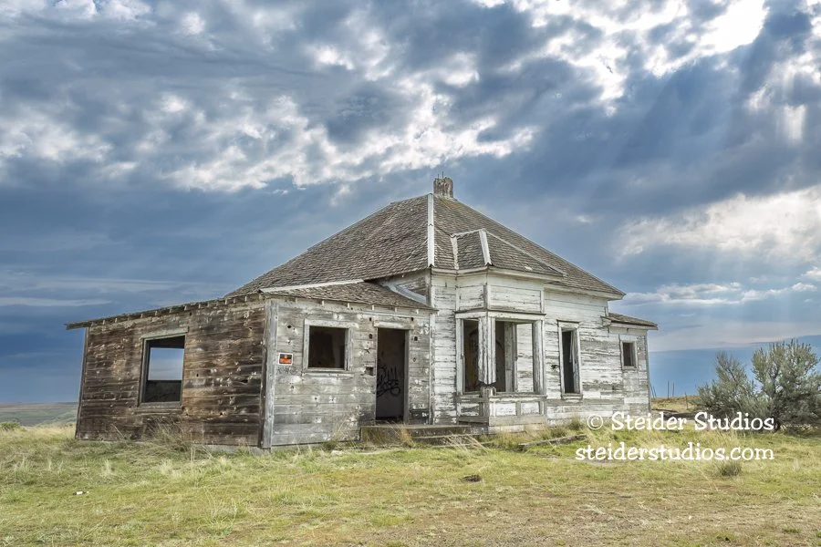 Steider Studios.Hwy206 near Condon.4.27.18.jpg