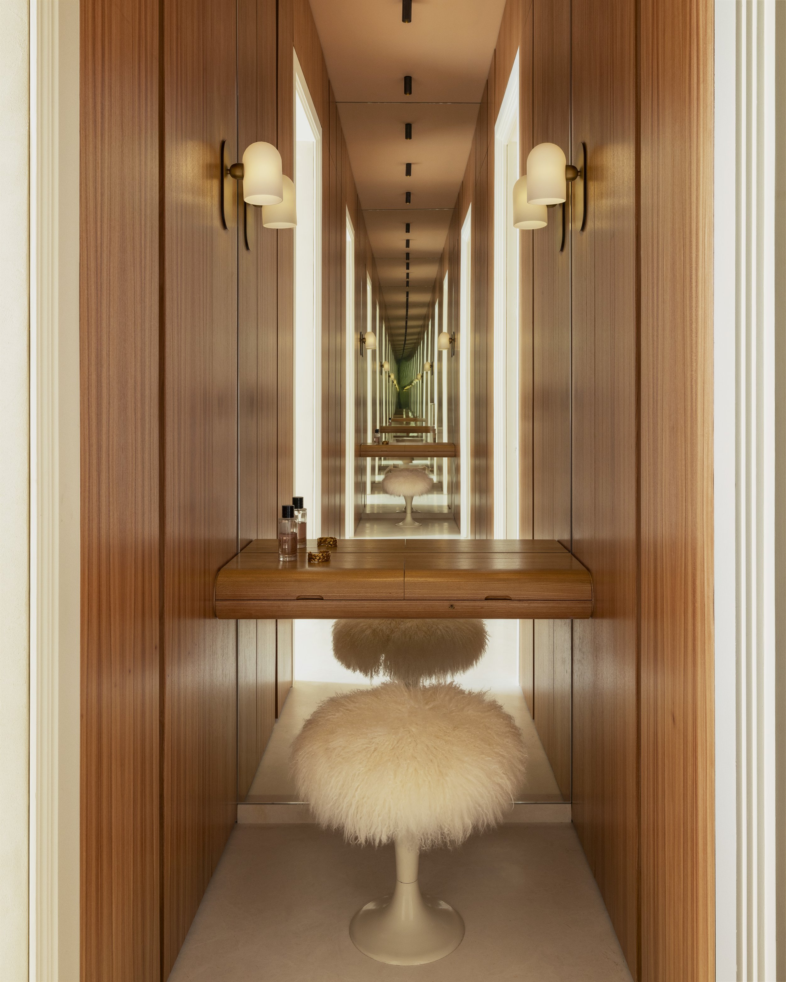 Bourdonnais by Fleur Delesalle