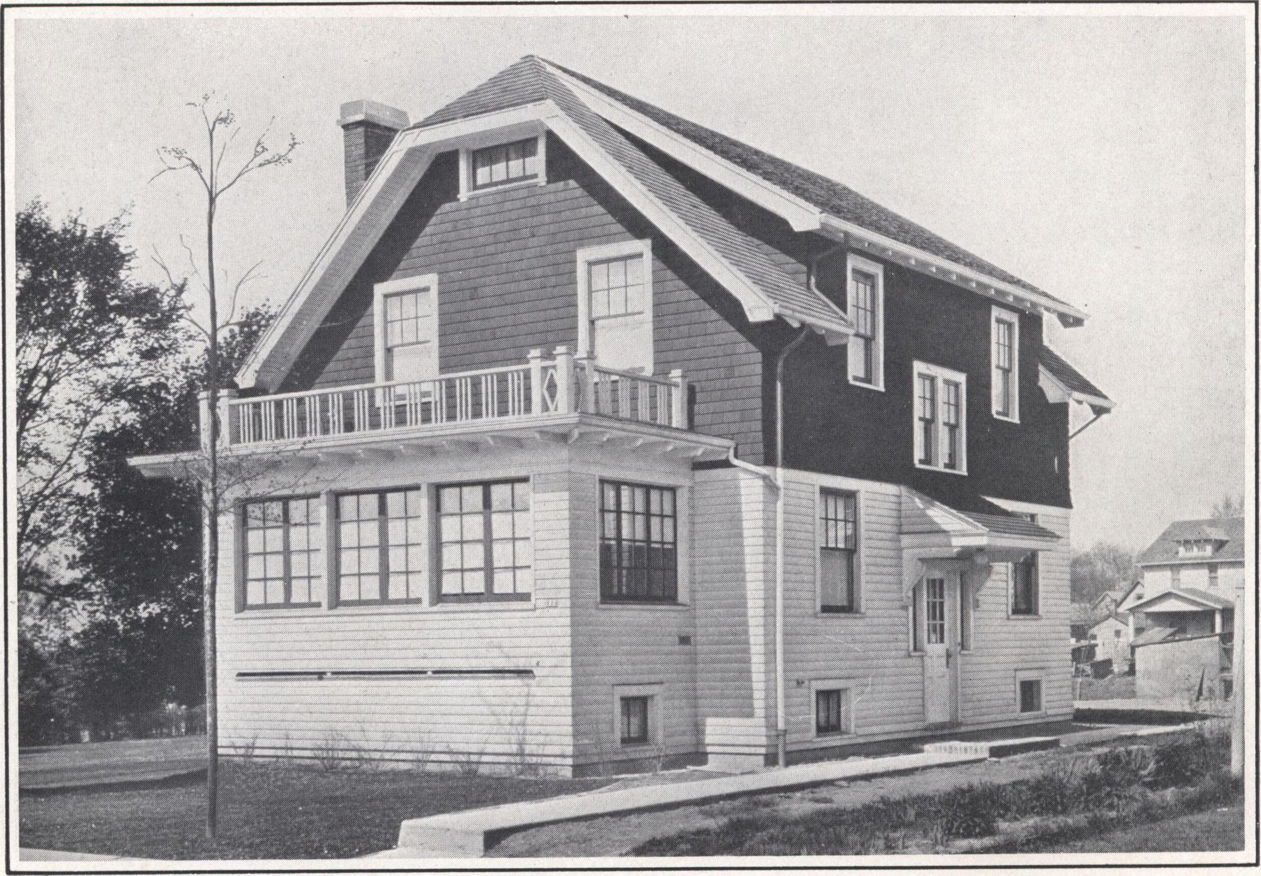 Bennett_better-built,_ready-cut_homes,_catalog_no._21_(1922)_(14751241986).jpg