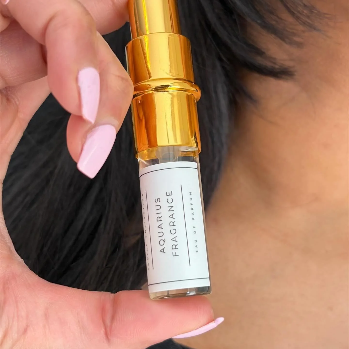 Smell good, feel good ✨ 

Aquarius is that effortless kind of energy&hellip; soft, unique, and impossible to ignore. Designed by hand and crafted with vegan-friendly ingredients, this scent melts into your skin like it was made just for you. 

It ope