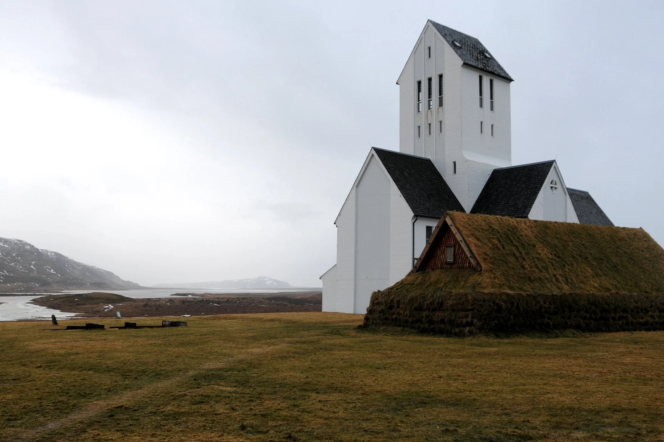 Iceland+South+Coast+Church+2015.png