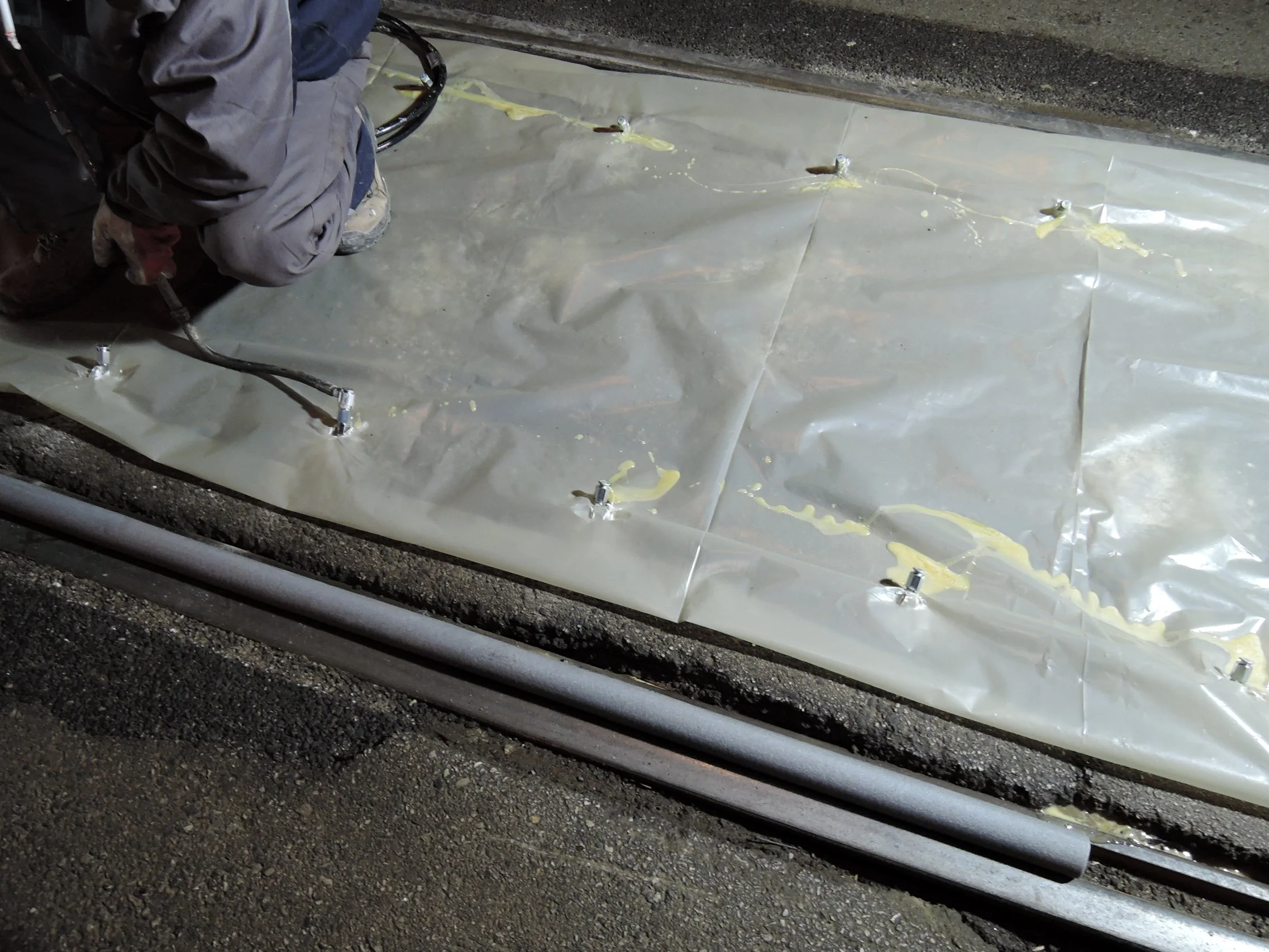 Стабилизиране на трамвайни и ж.п. трасета