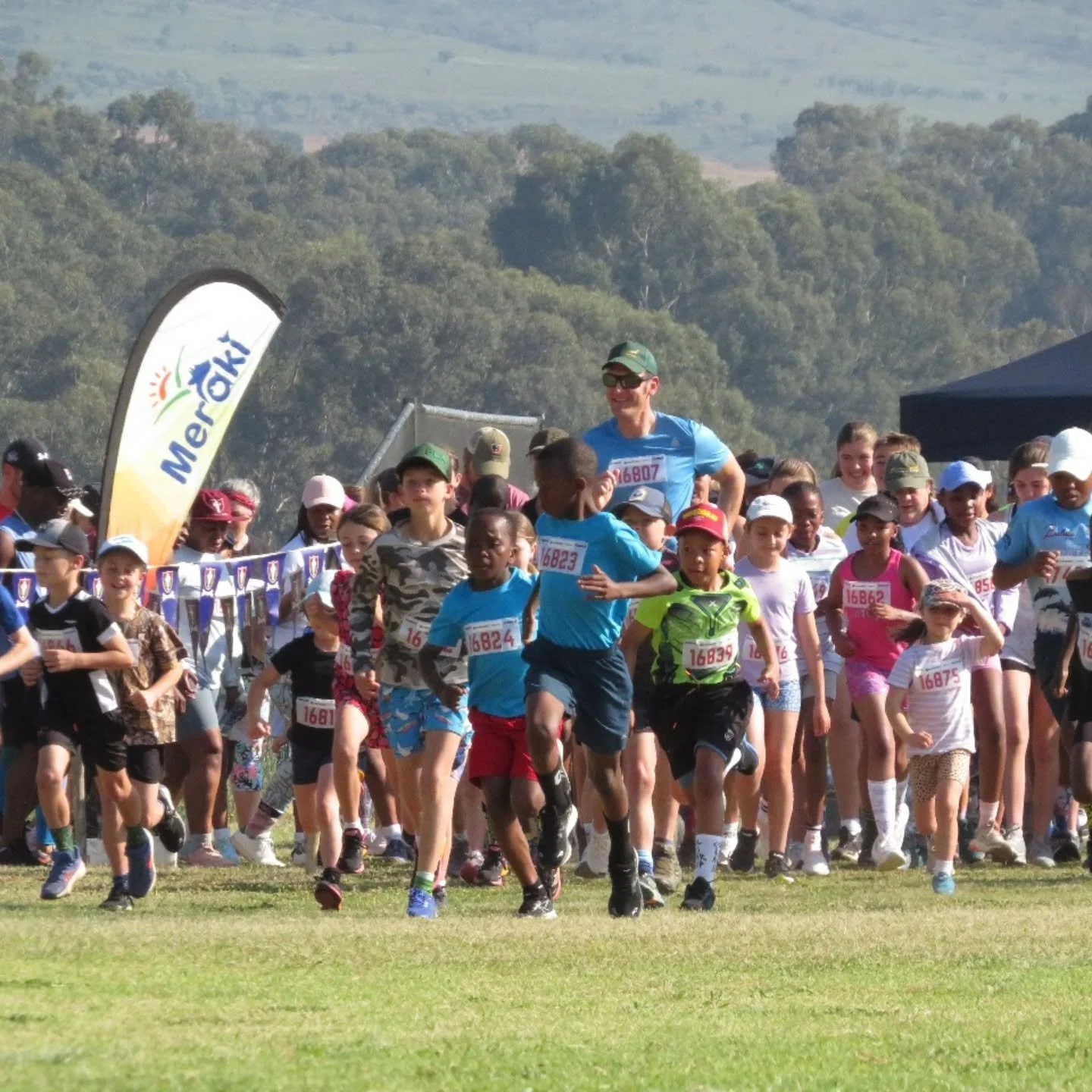 We were thrilled to be sponsors of the annual St Patrick&rsquo;s college Scamper trail run! A morning of fun in EG! Our very own Giles Smith being a part of the music lineup, entertaining the crowds throughout the a.m.