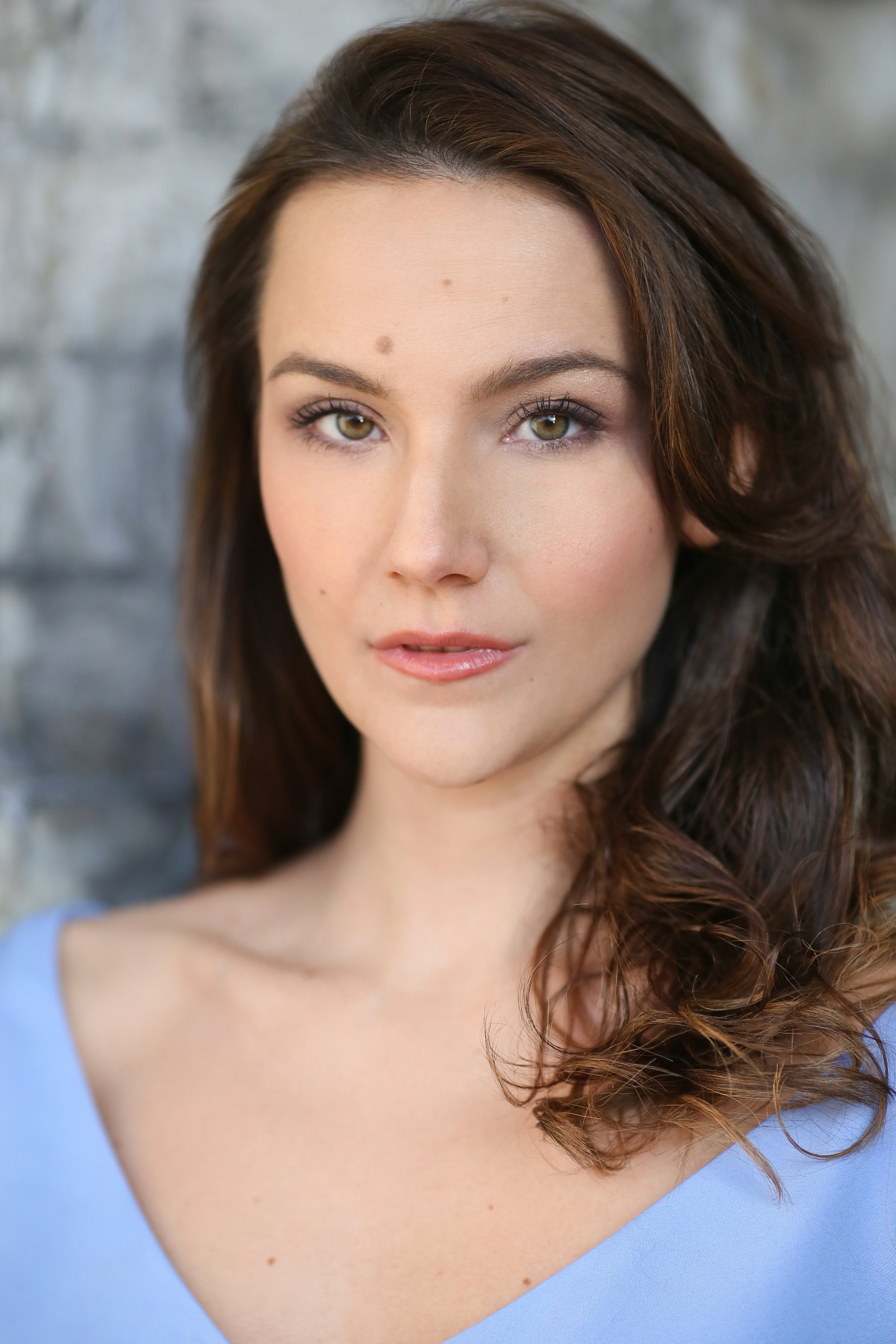 Tanya Ravljen, founder of The Ravljen Method and specialist singing educator.