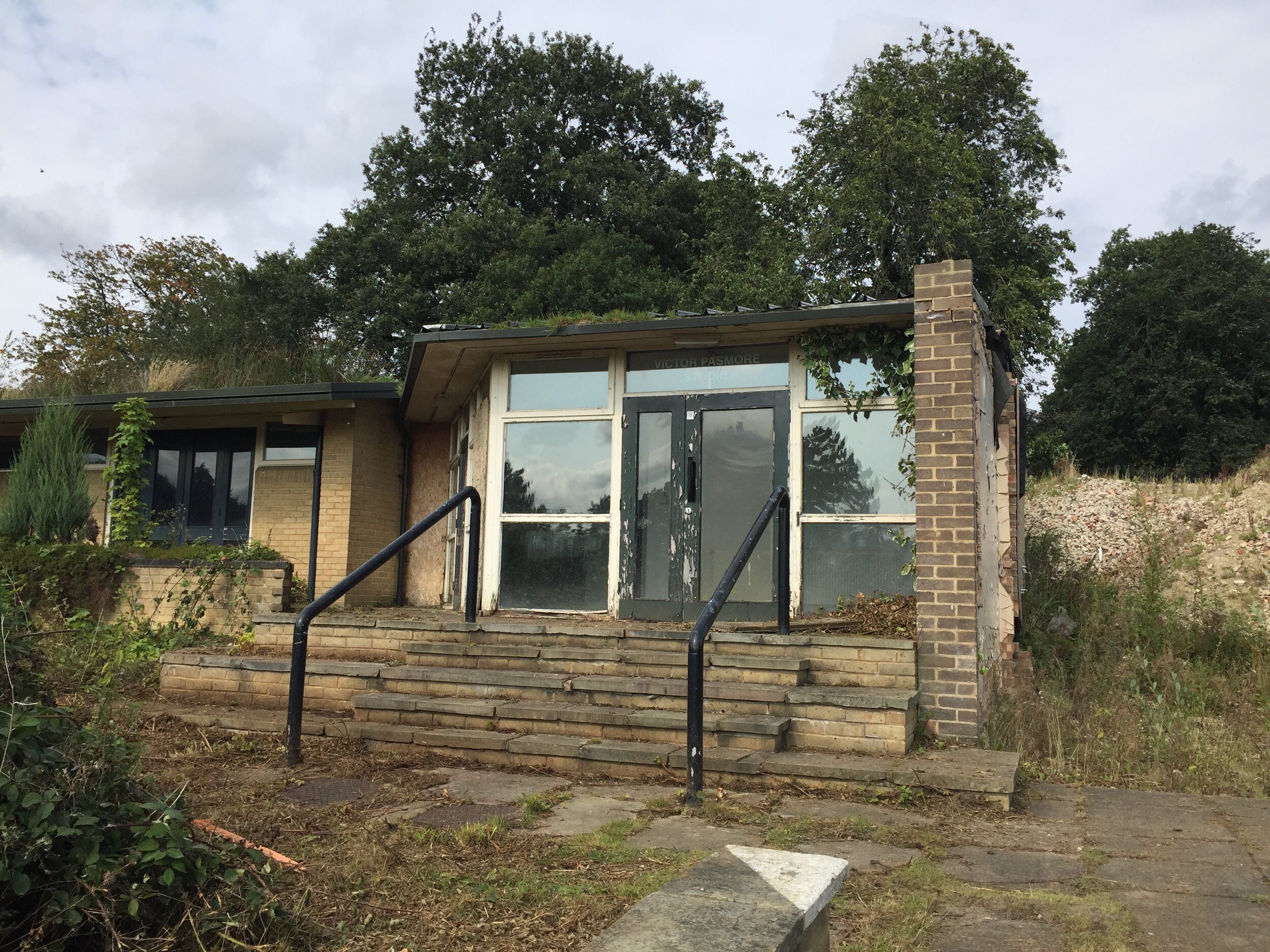  The Victor Pasmore Studio is at the top of the site.  