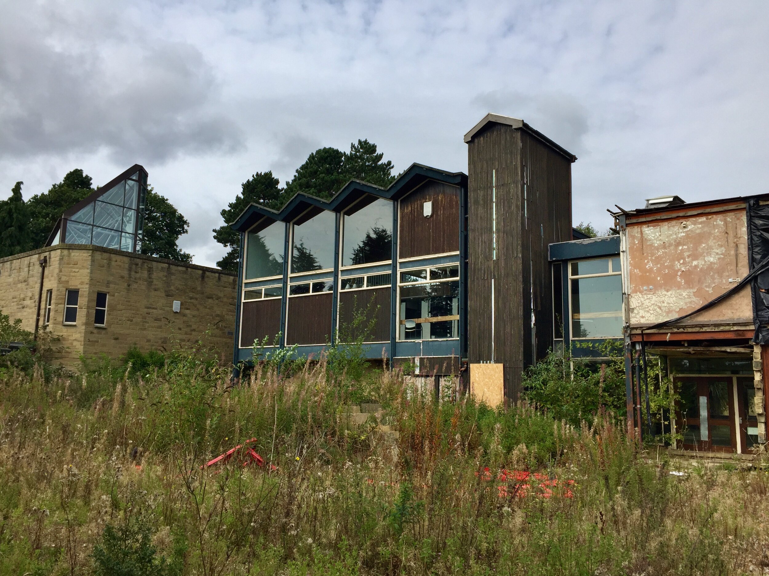  The back of the library. On the left is the purpose-built Lawrence Batley Centre that houses the National Arts Education Archive, which is still in use. The NAEA began life in 1985 in the attic of the mansion.  