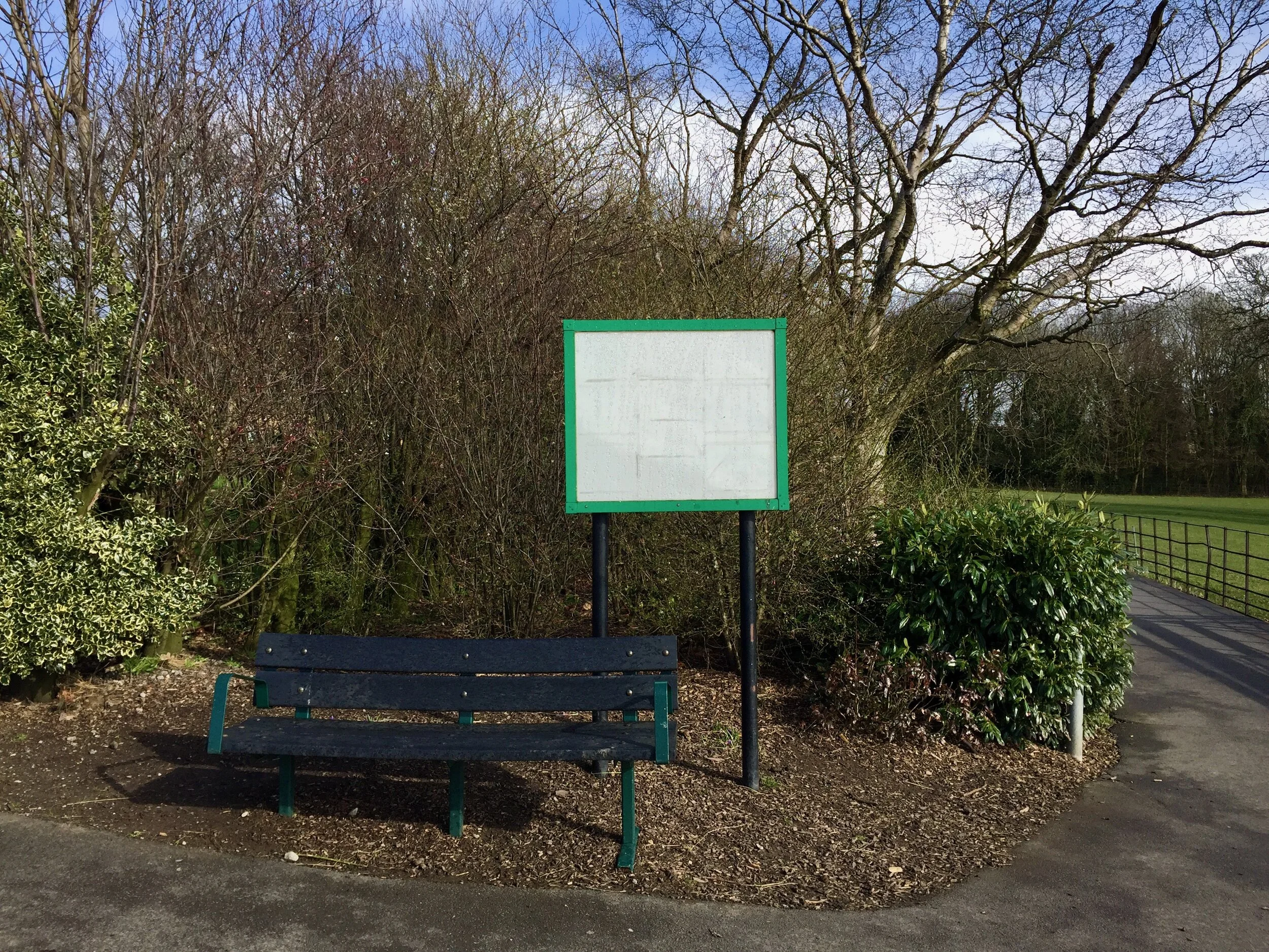 Empty Signs: a Photo Series