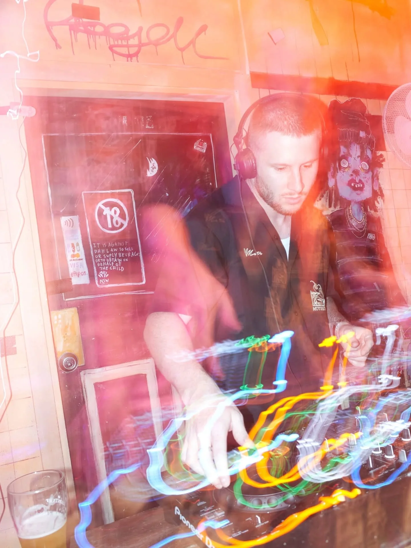 vol. 01 - Dancing In Outer Space vol. X

Ten times around the sun in the @spacebeatssoundsystem universe on the @chippolord planet. Sometimes we just need to dance, right?