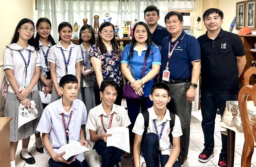 AMEN partner 'SIKATT' with their scholars, will soon celebrate its 25th anniversary