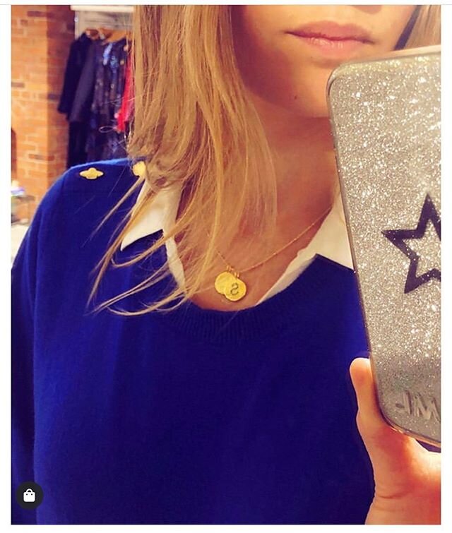 🌟💙🌟Just delighted to announce that @mojoandmccoy are now @Atelier18 stockists! 🌟💙🌟Dont our alphabet pendants just look perfect 🌟💙 🌟Twinned here with an @fabiennechapot jumper ... blue and gold... a winning combination 🌟💙🙌🏻🌟 #goldjewelle