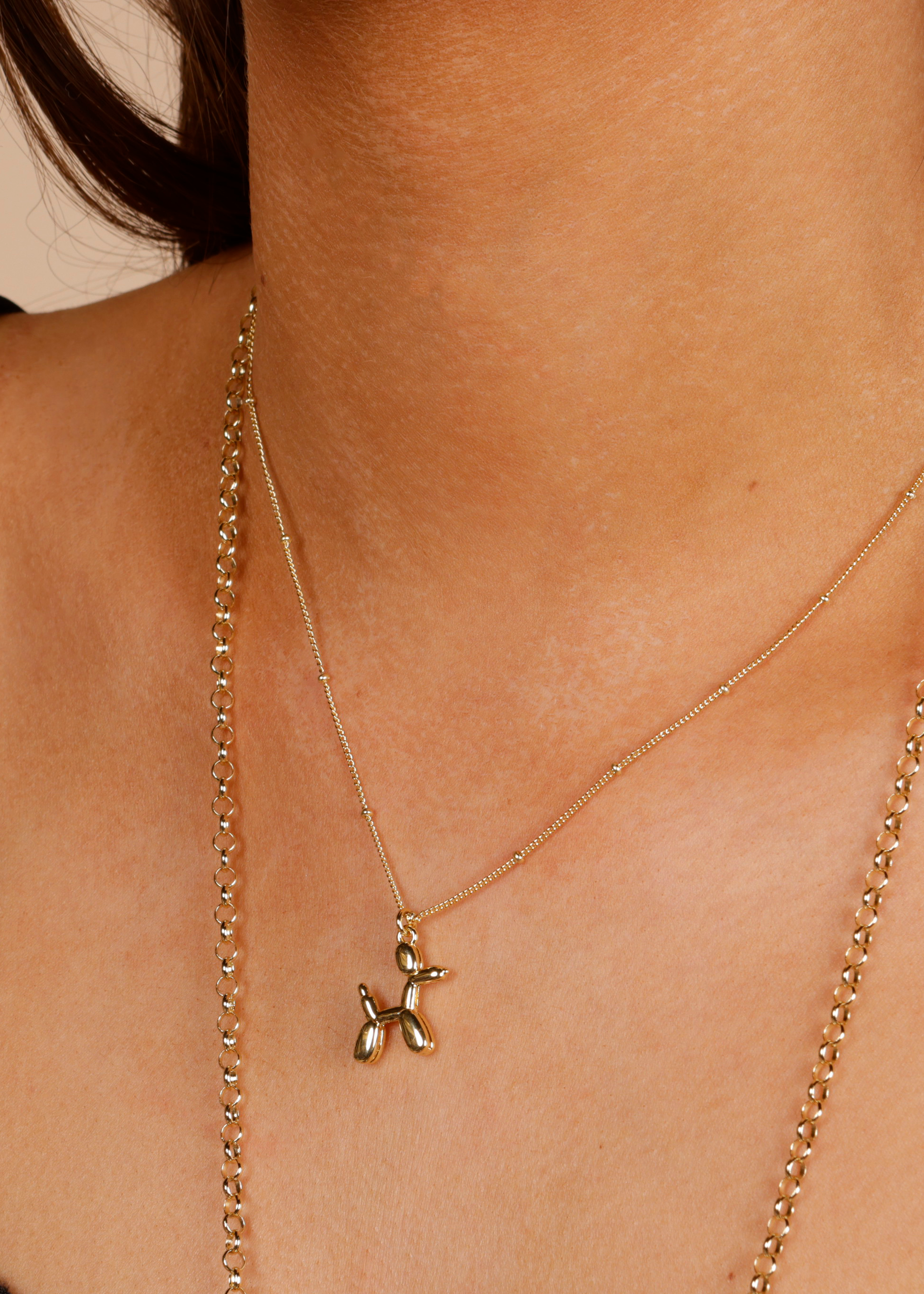 Balloon dog necklace lifestyle_.png
