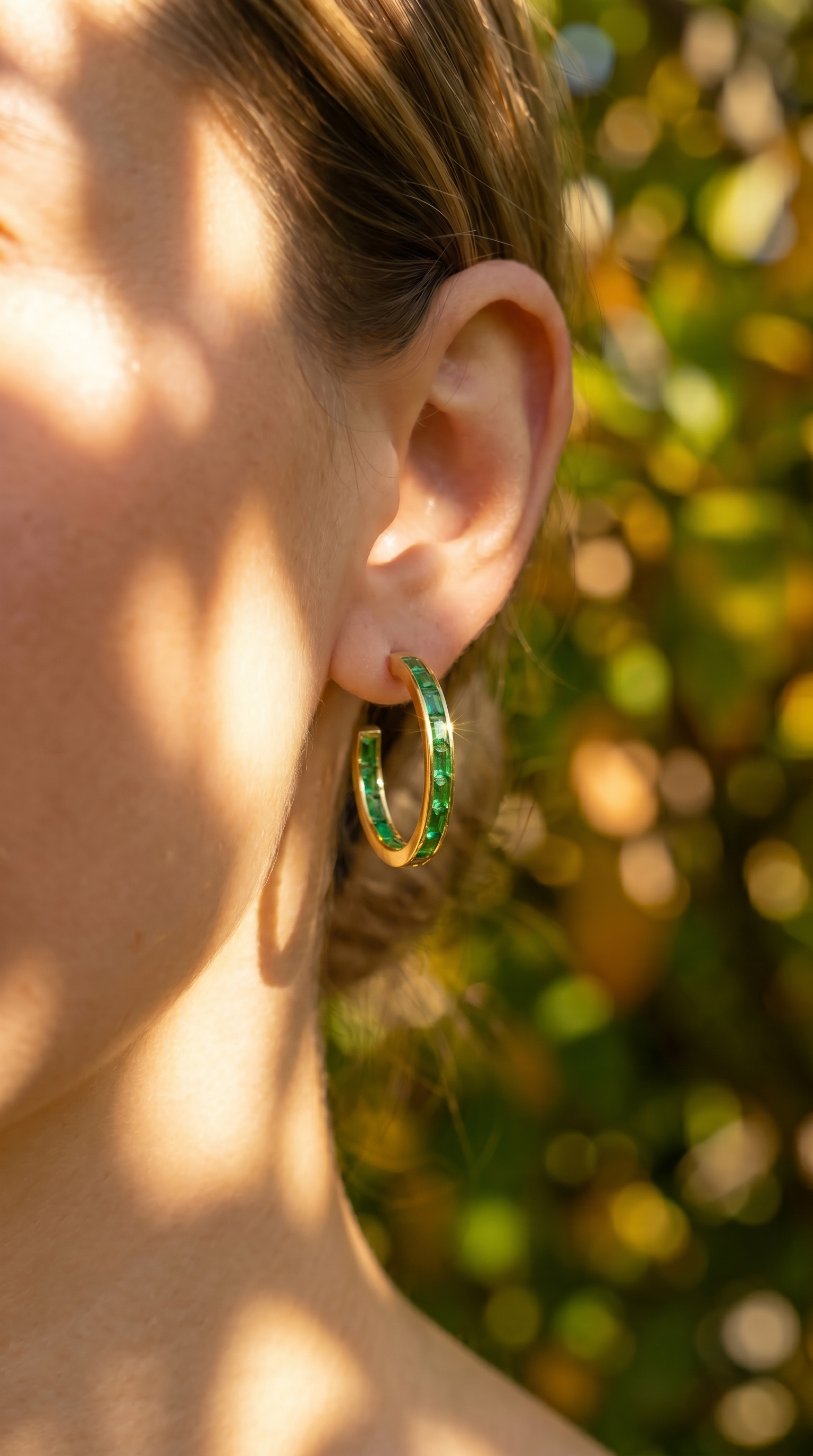 Mega EMerald HOops lifestyle .png