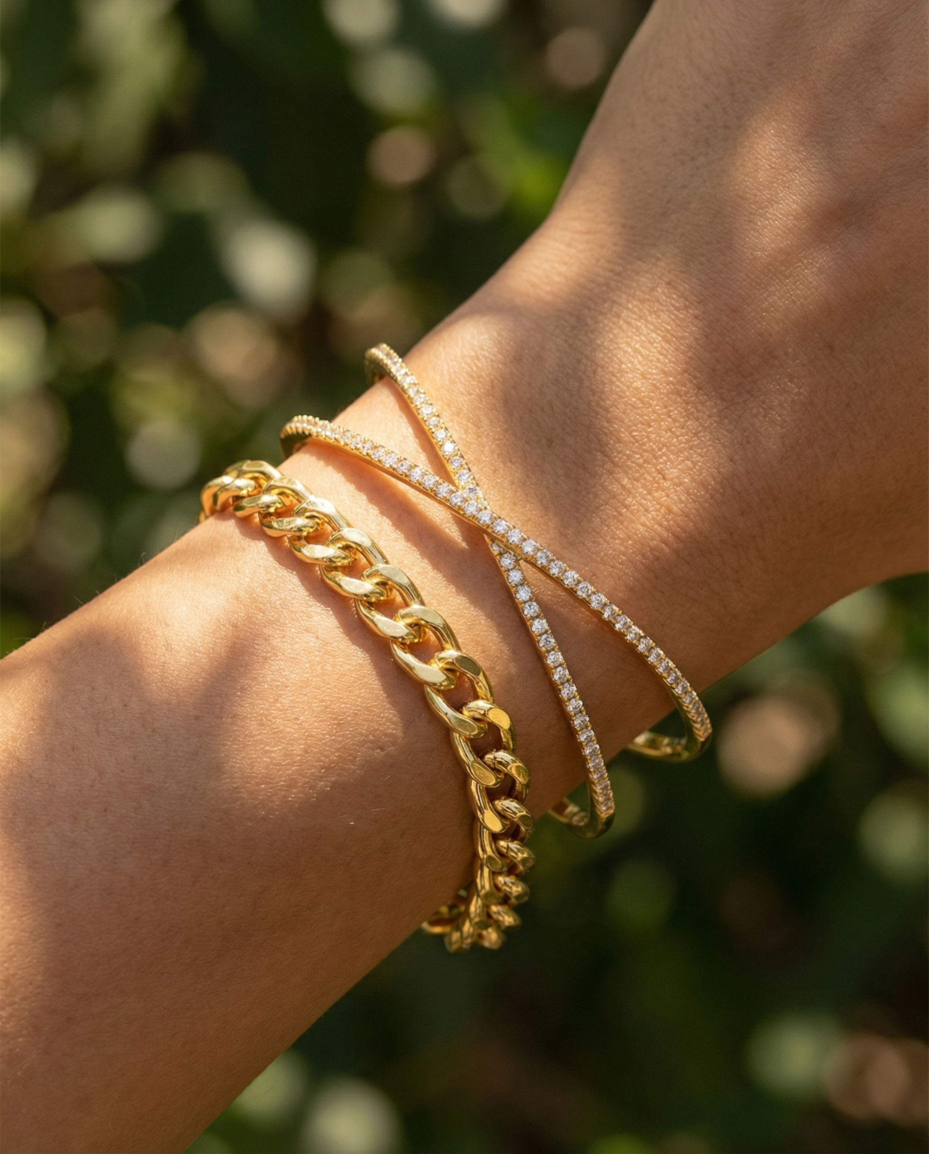 zirconia twist bracelet lifestyle 2.png