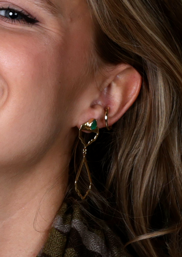 emerald deco Earrings_.png