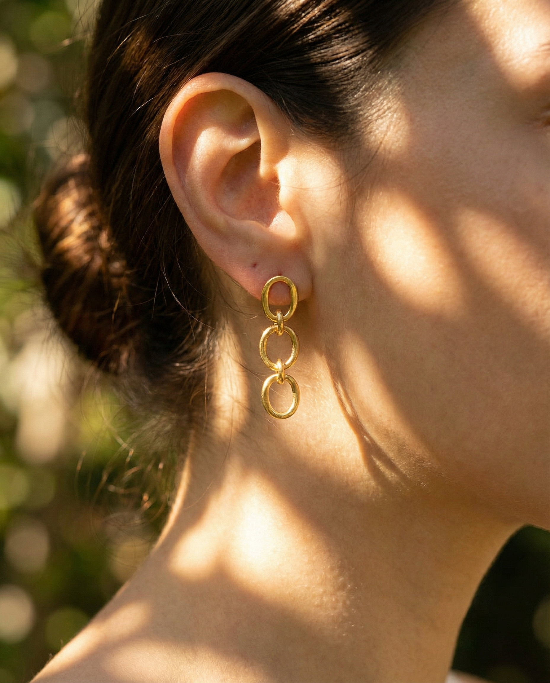 chain link earrings lifestyle .png