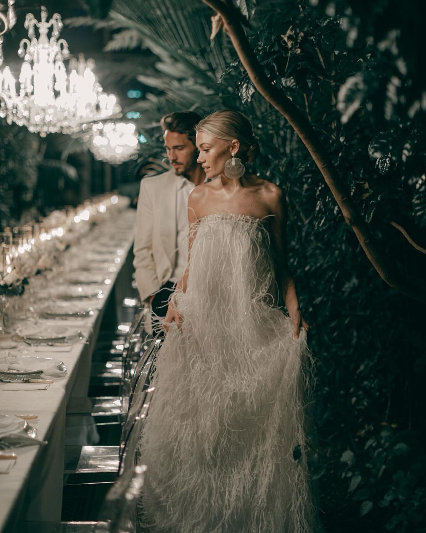 All I need // you don&rsquo;t need to go abroad to have a tropical wedding. Right on my doorstep in leafy West London is the heavenly @kewgardens with its exquisite Temperate House. Humid, intense and romantic, you are transported to another world. 
