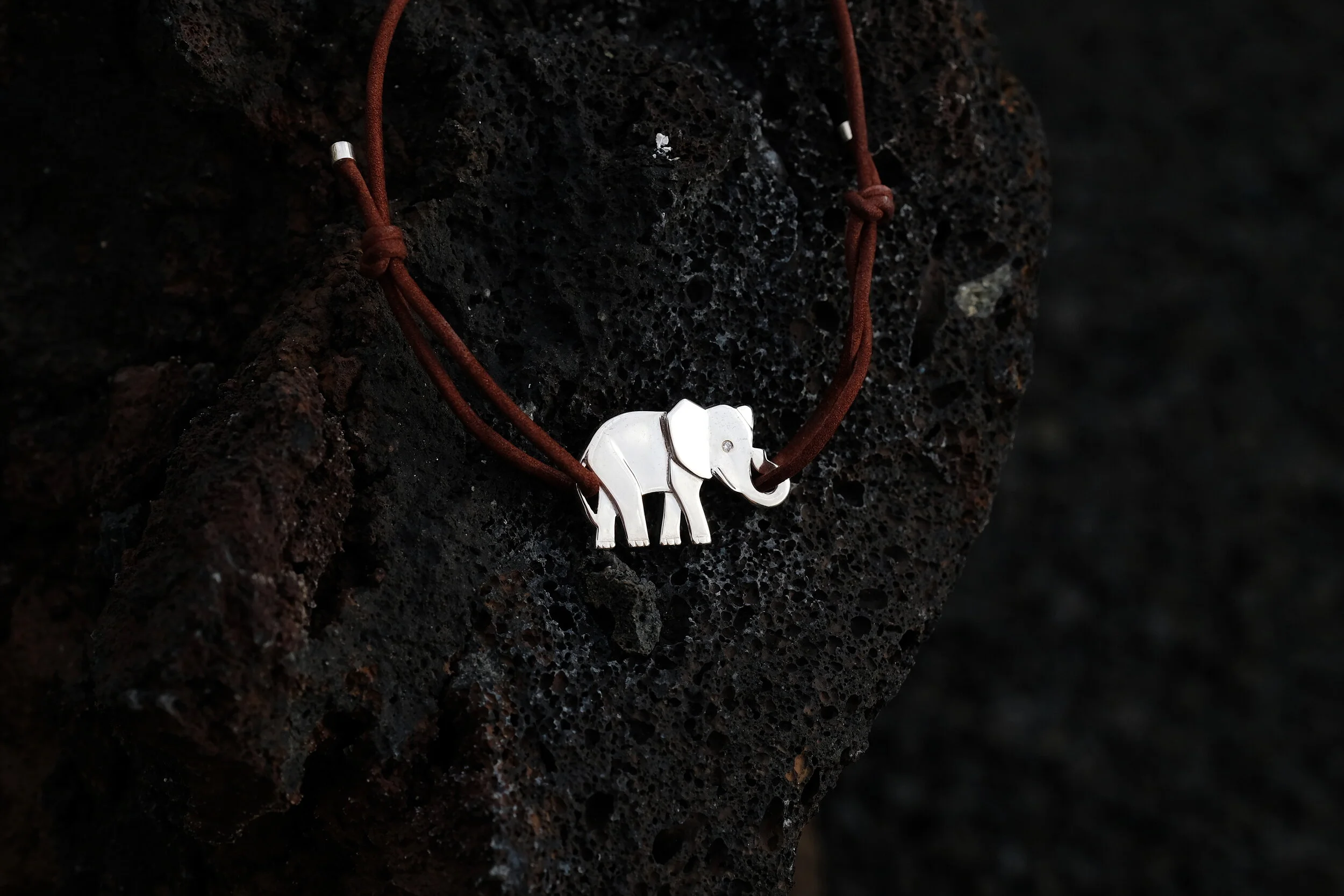 Ecoexist x Beabond diamond silver elephant bracelet