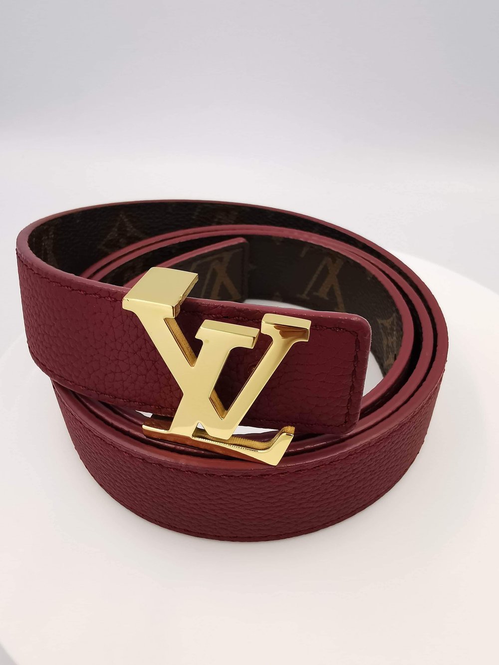 LV Initiales 30MM Reversible Belt in Gold Hardware Monogram Canvas Leather  Strap with Calf Leather Lining — Dimples Ceniza