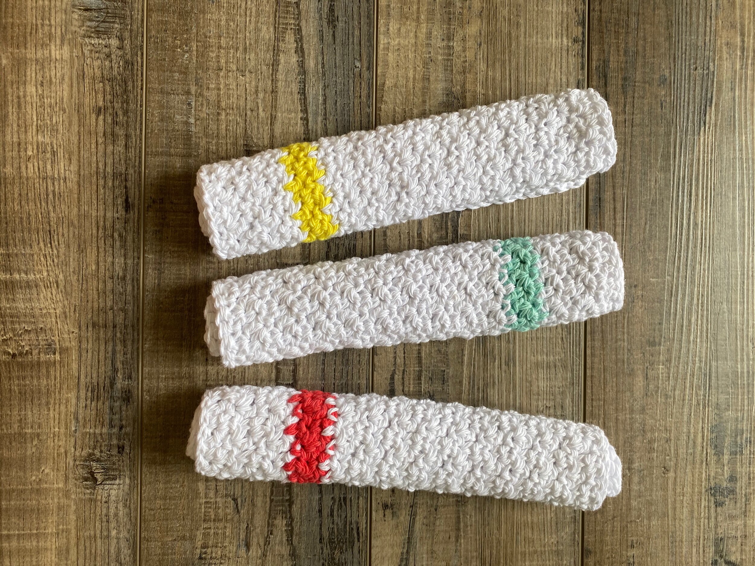 Crochet fridge handle cover  Fridge handle covers, Crochet, Knit stitch  patterns
