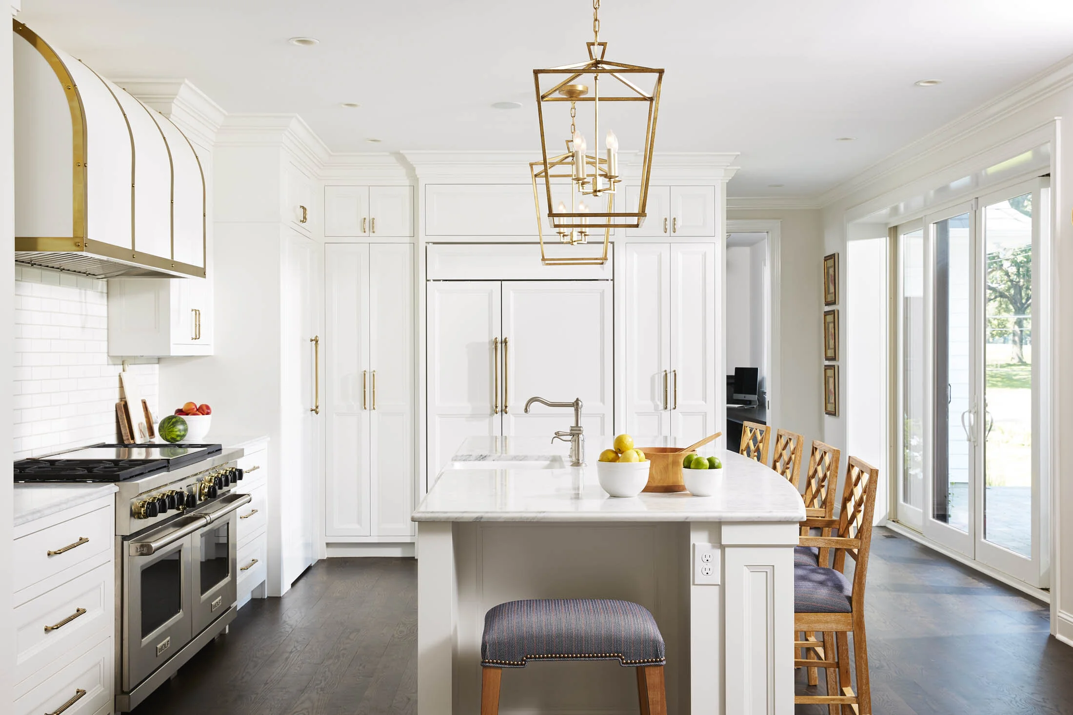 Custom Traditional New Home in Edina08.jpg
