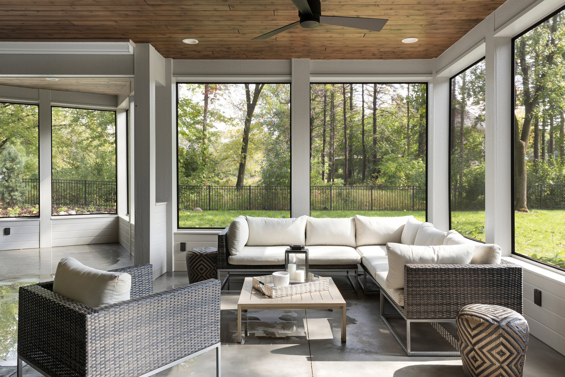 Fresh Air: Indoor/Outdoor Spaces for Spring