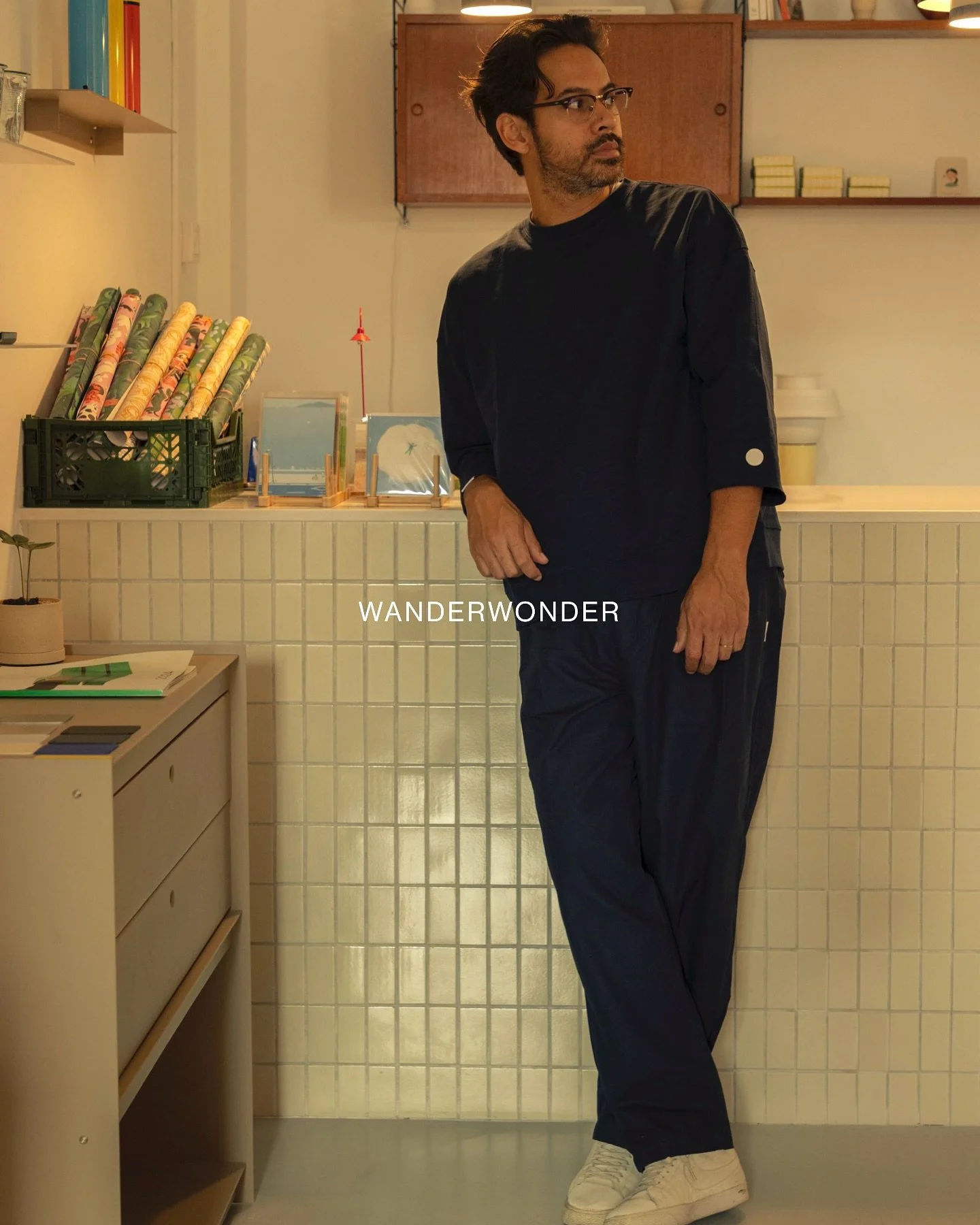 WWBAMBOOSWEAT3/4 - NAVY. 

Made with 100% Bamboo cotton. 

Bamboo cotton is an eco-friendly, soft, and durable fabric made from sustainable bamboo and cotton fibers. 
It&rsquo;s breathable, moisture-wicking, 
and hypoallergenic, making it perfect for