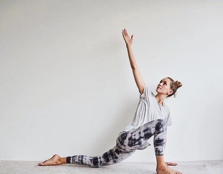 Fancy a lunchtime yoga break? I&rsquo;m teaching for @yogaonthelane at 12.30-1.30 today. 
.
All are welcome; beginners and old timers, cats and children... I&rsquo;d love to see you.
.
It&rsquo;s on zoom, book via @yogaonthelane - get in touch with a