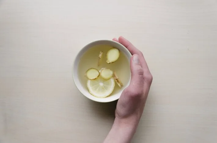 (純淨生活主張顛覆了既有的市場習慣,提倡少一點、更天然健康的保養理念。來源:Dominik Martin)