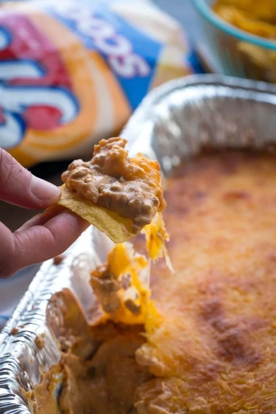 97.2%受访者认为现在青少年吃不健康食品现象普遍